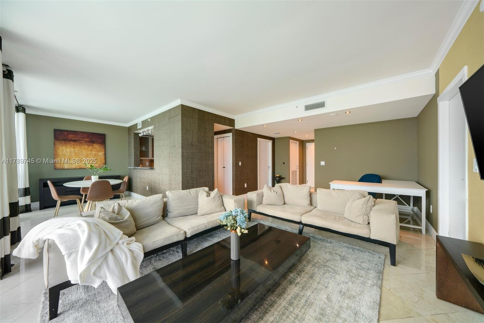 520 West Avenue #1603, Miami Beach FL 33139