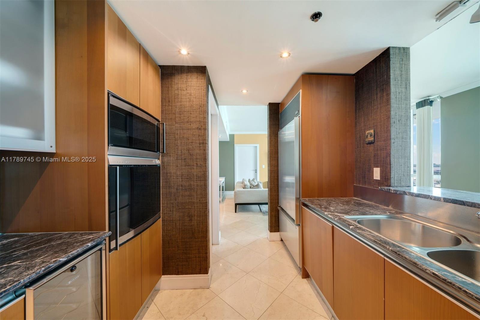 520 West Avenue #1603, Miami Beach FL 33139