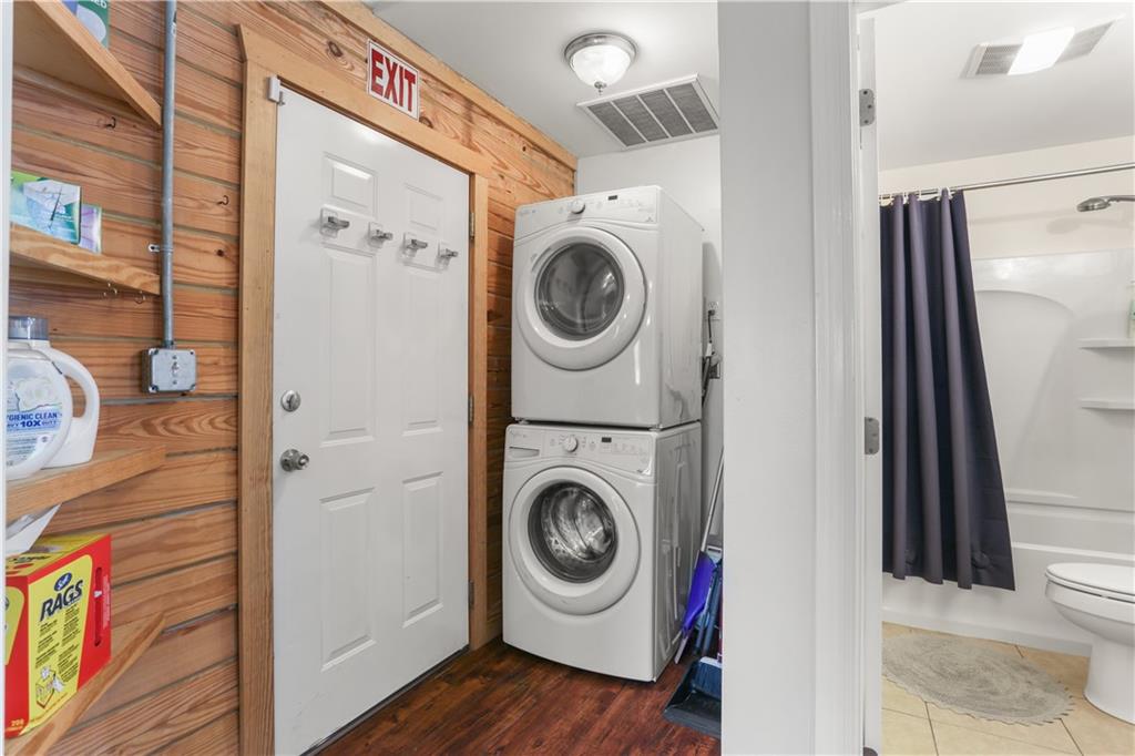 1520 N Derbigny Street