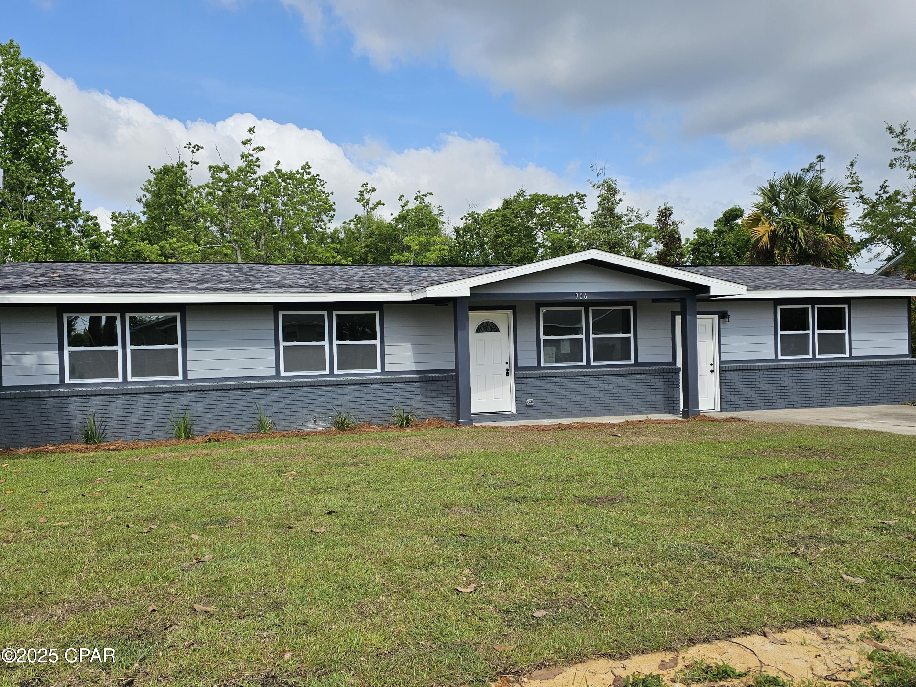 Image 2 For 906 Kentucky Avenue