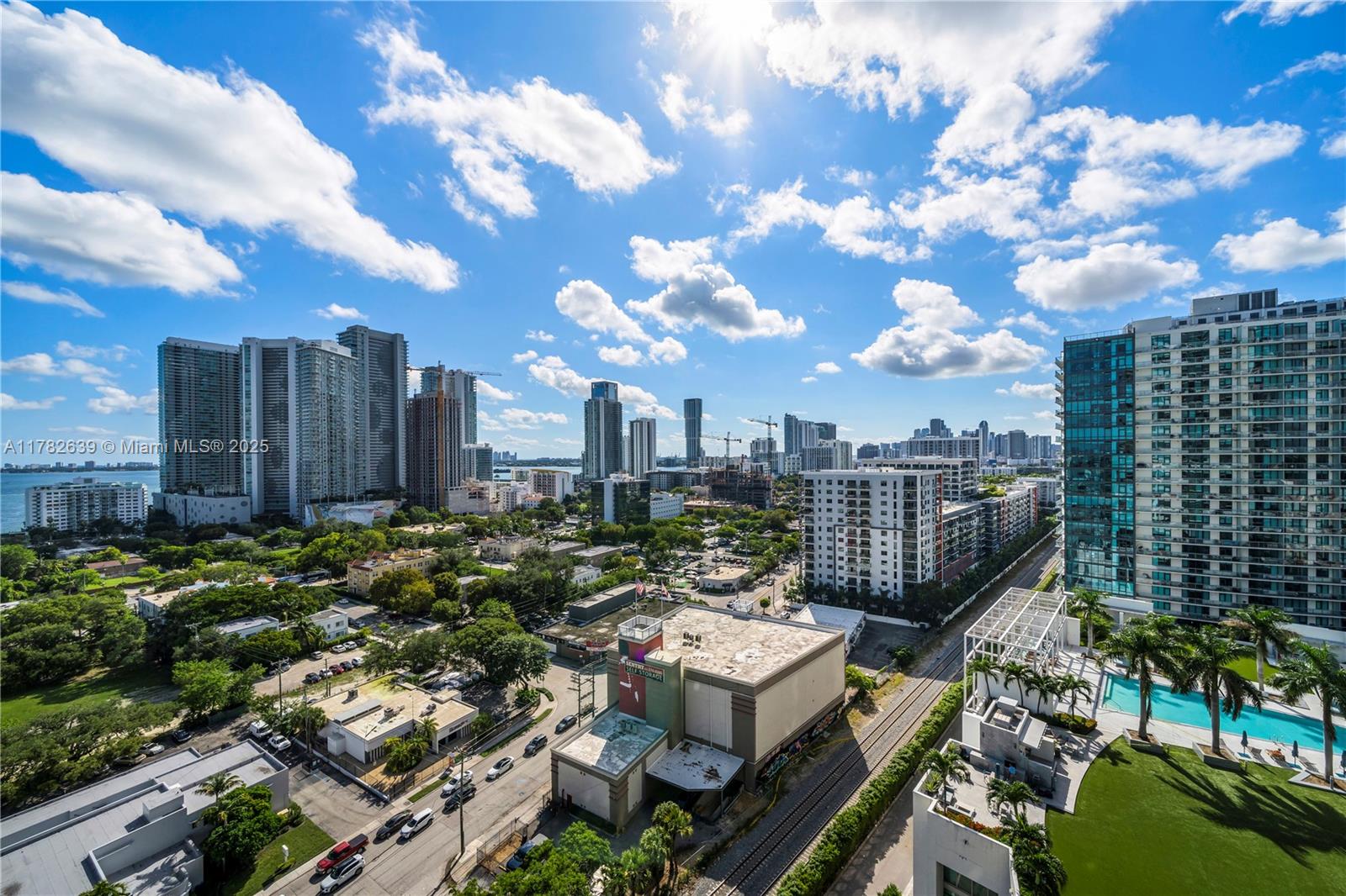 121 NE 34th St #1704, Miami FL 33137