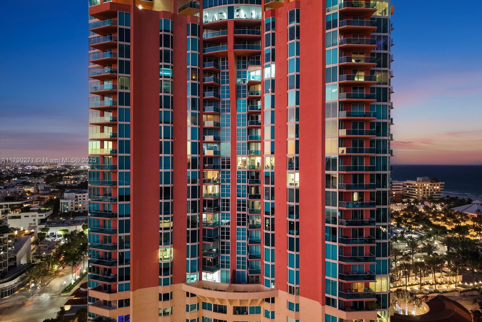 300 S Pointe Dr #405, Miami Beach FL 33139