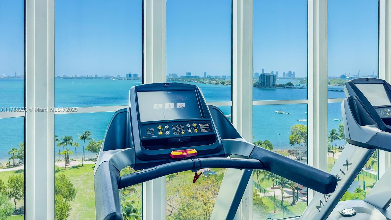 1800 N Bayshore Dr #2406, Miami FL 33132