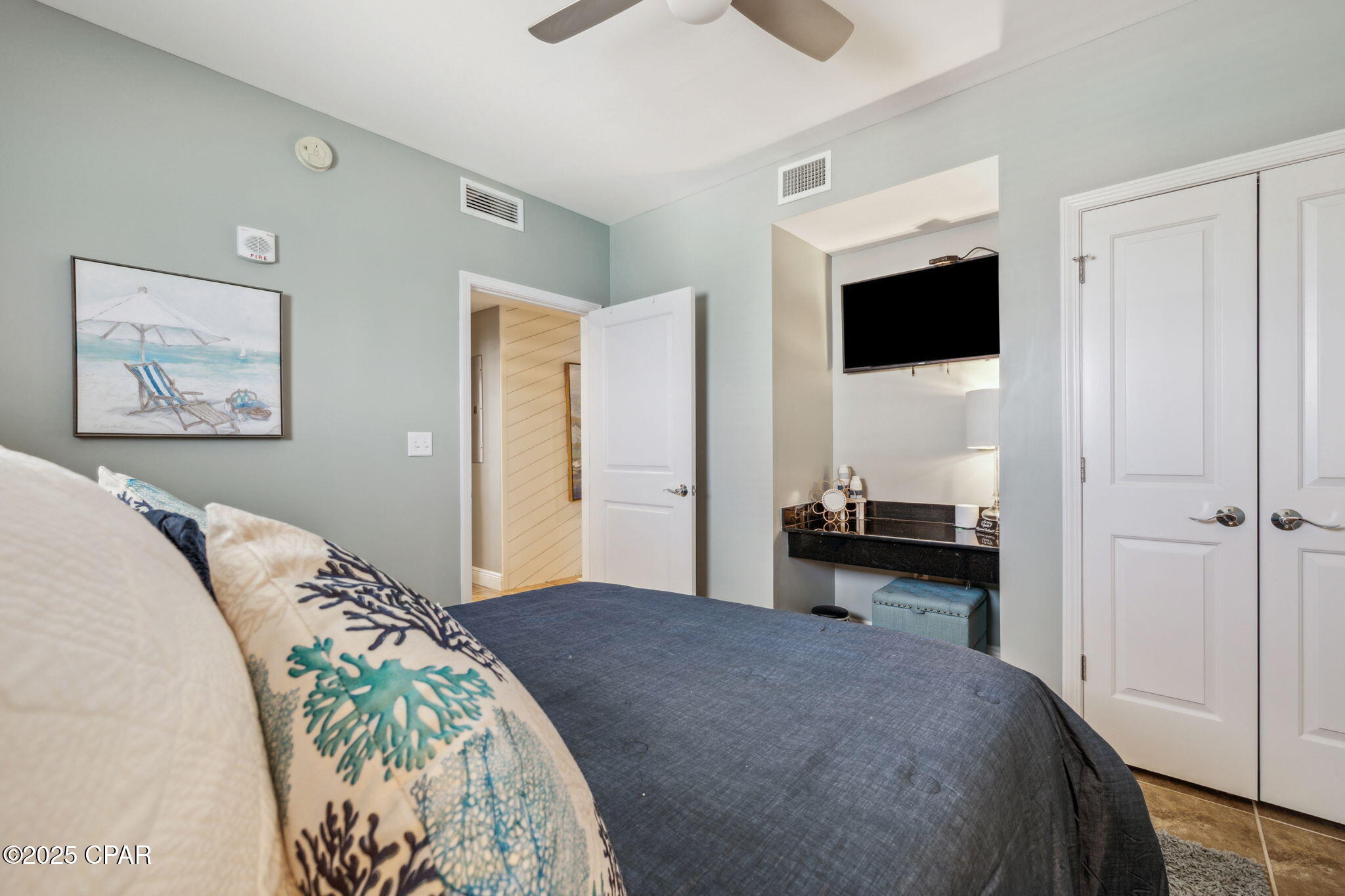 Image 20 For 16701 Front Beach Road 2307