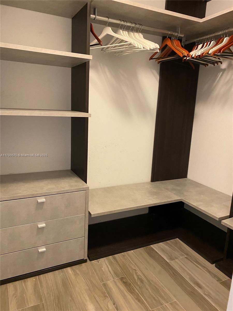 801 S Miami Ave #3604, Miami FL 33130
