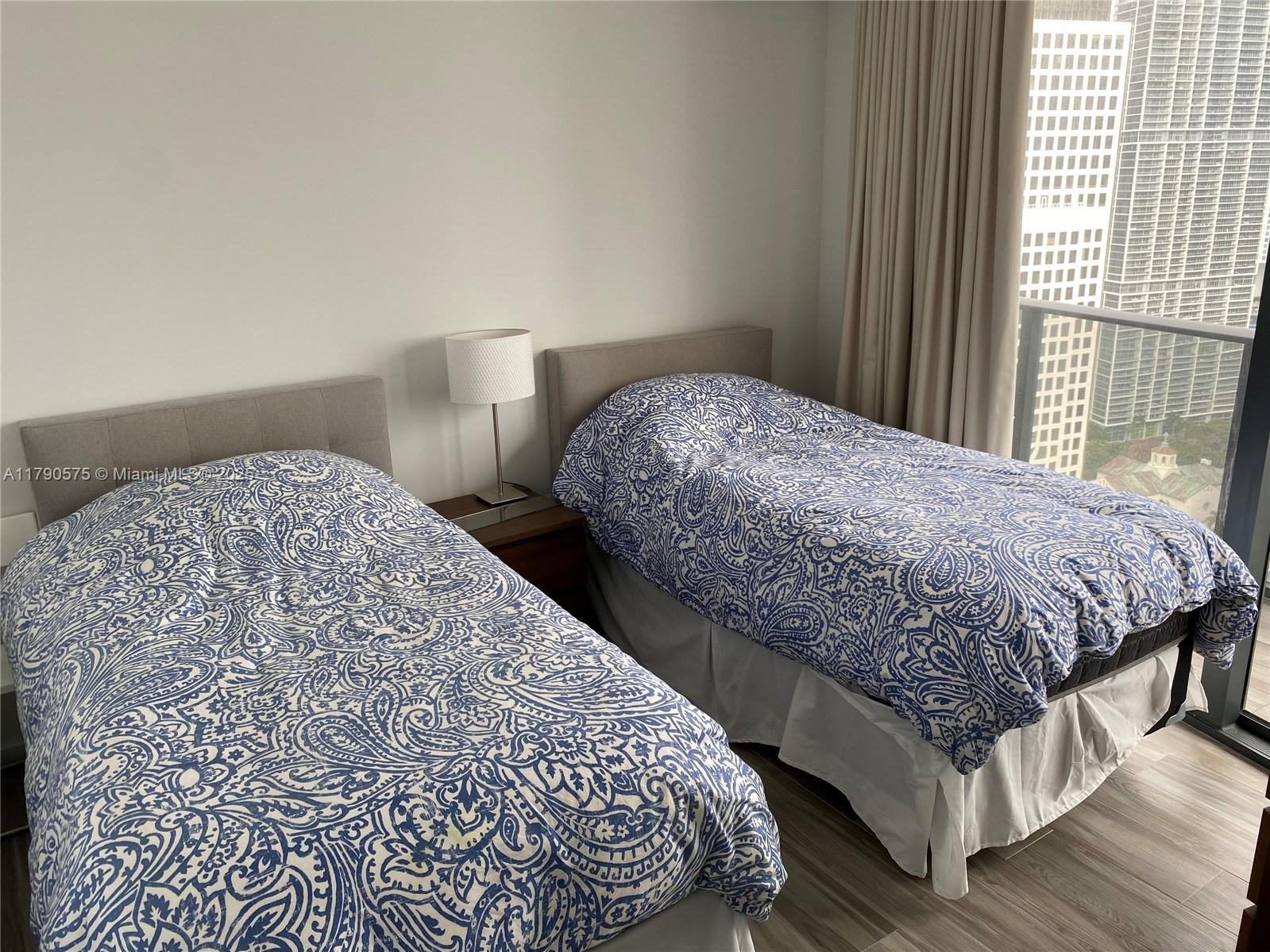 801 S Miami Ave #3604, Miami FL 33130