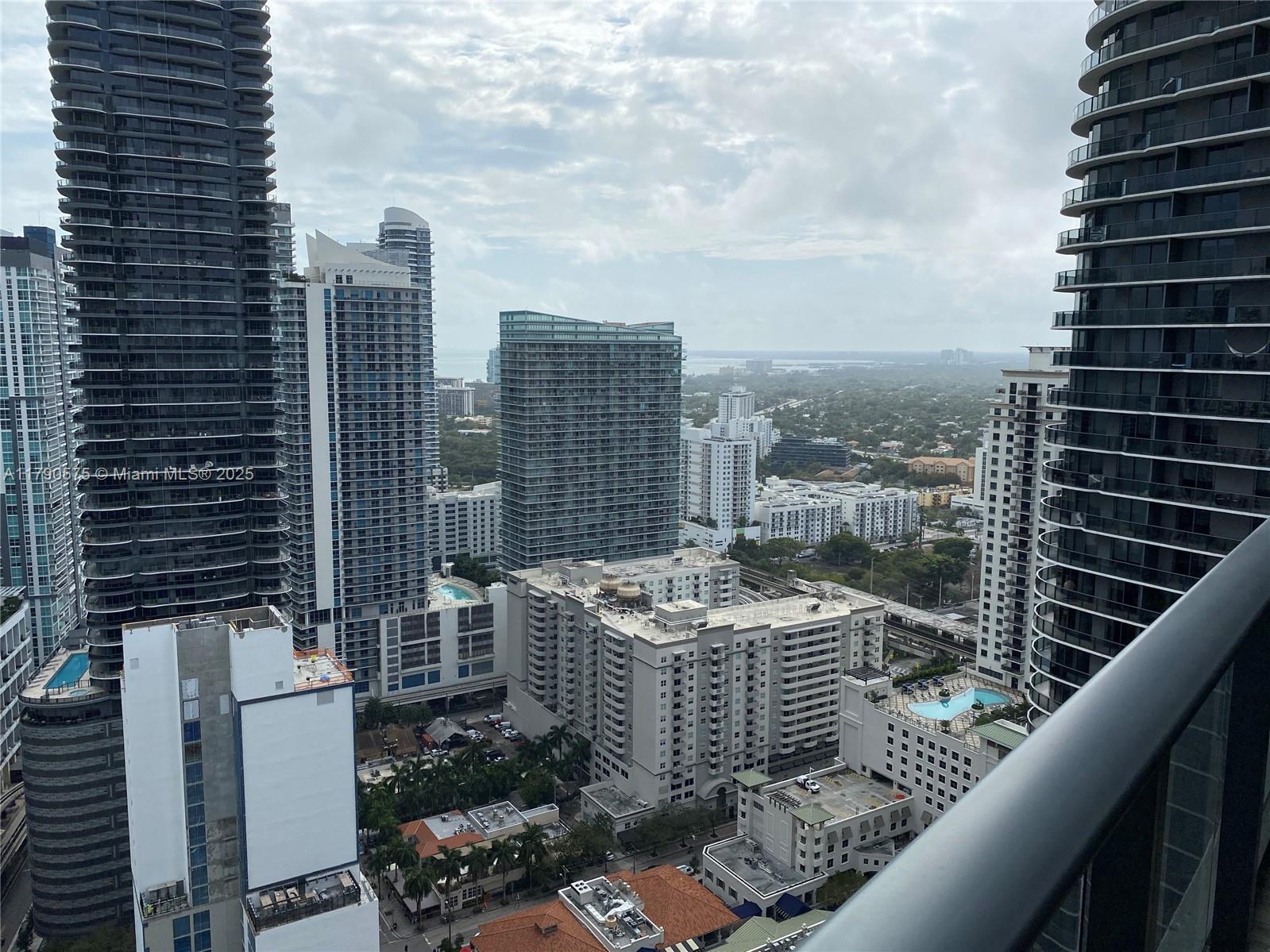801 S Miami Ave #3604, Miami FL 33130