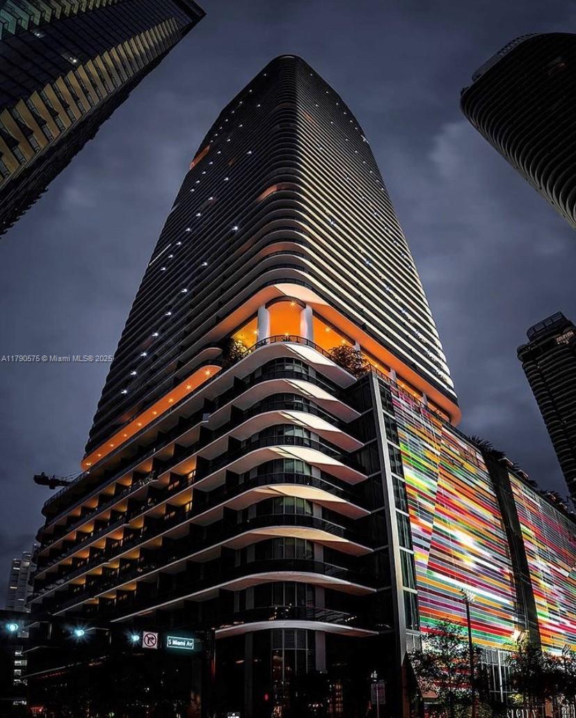 801 S Miami Ave #3604, Miami FL 33130