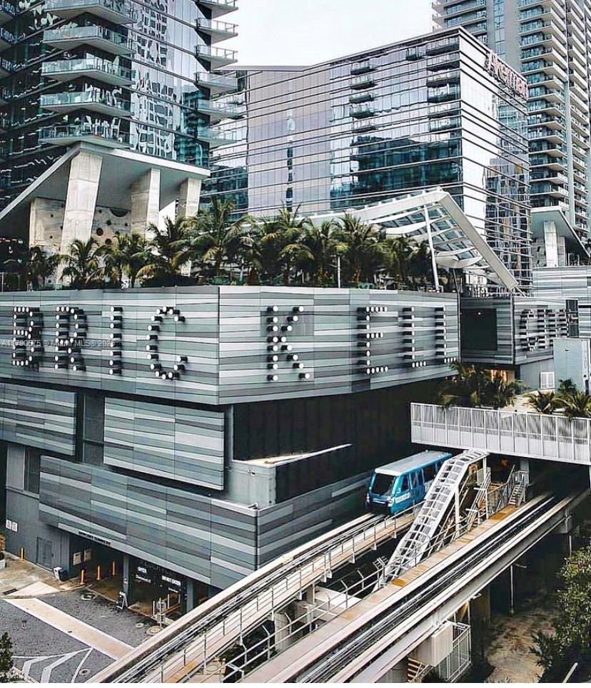 801 S Miami Ave #3604, Miami FL 33130