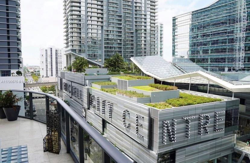801 S Miami Ave #3604, Miami FL 33130