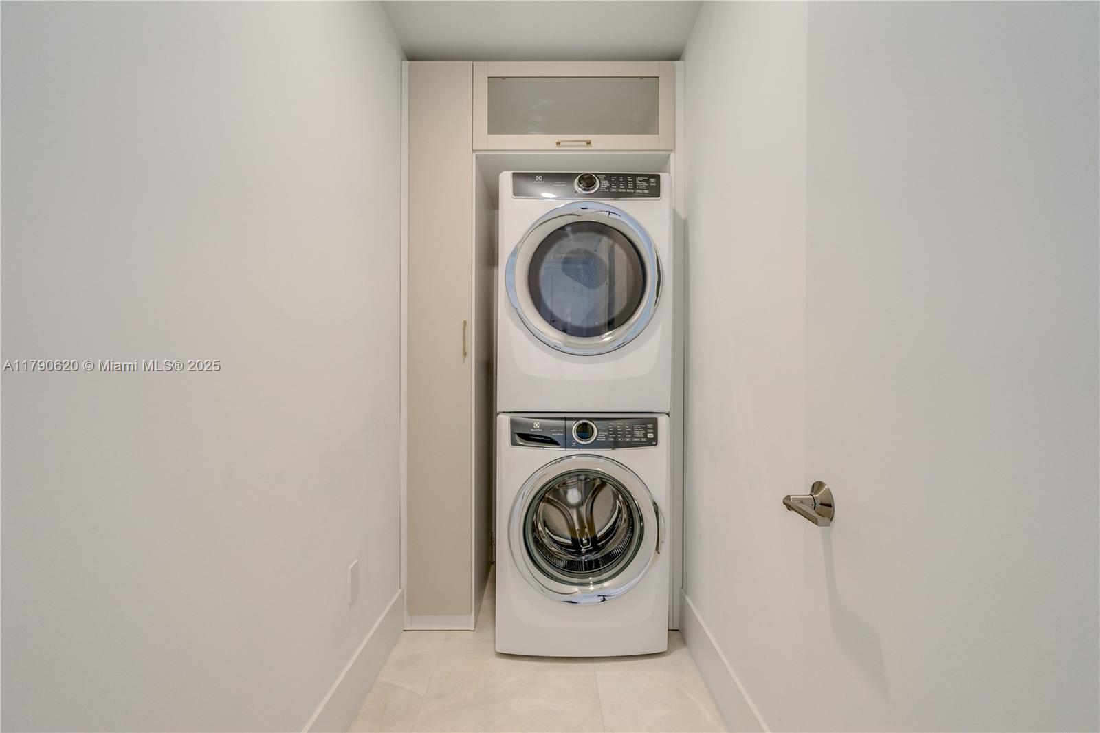 788 NE 23 St #3102, Miami FL 33137