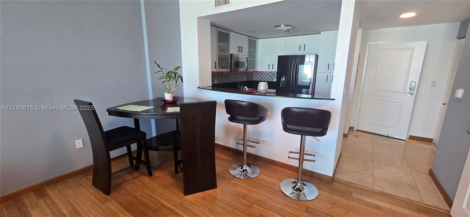 7900 Harbor Island Dr #1024, North Bay Village FL 33141