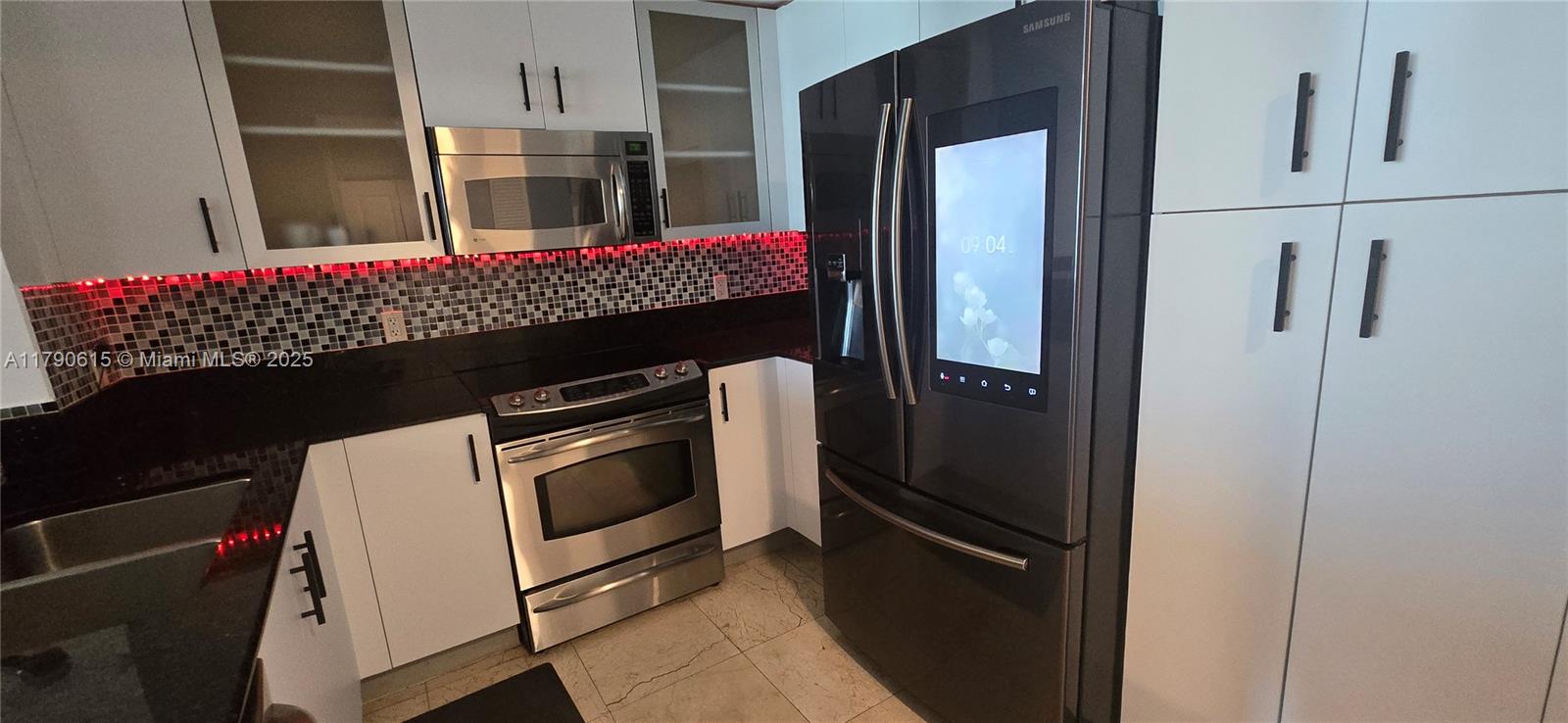 7900 Harbor Island Dr #1024, North Bay Village FL 33141
