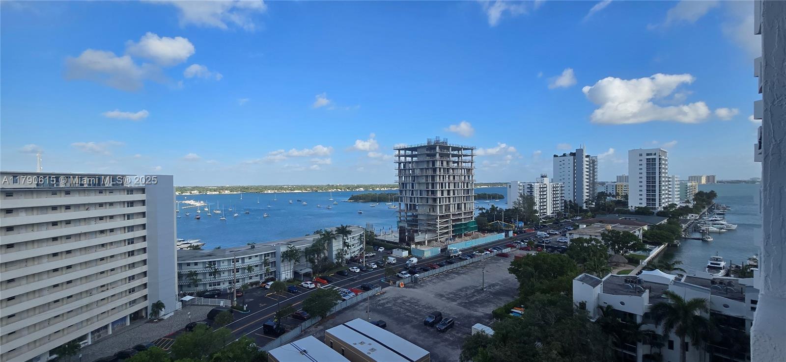 7900 Harbor Island Dr #1024, North Bay Village FL 33141