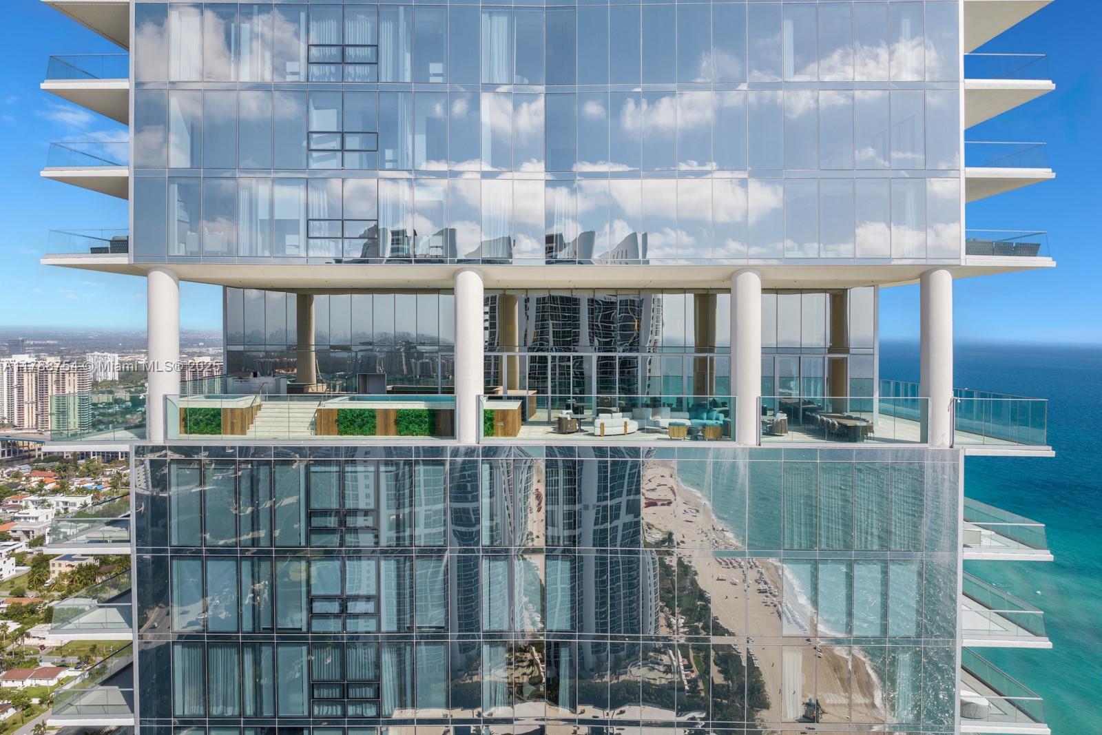 listing main picture