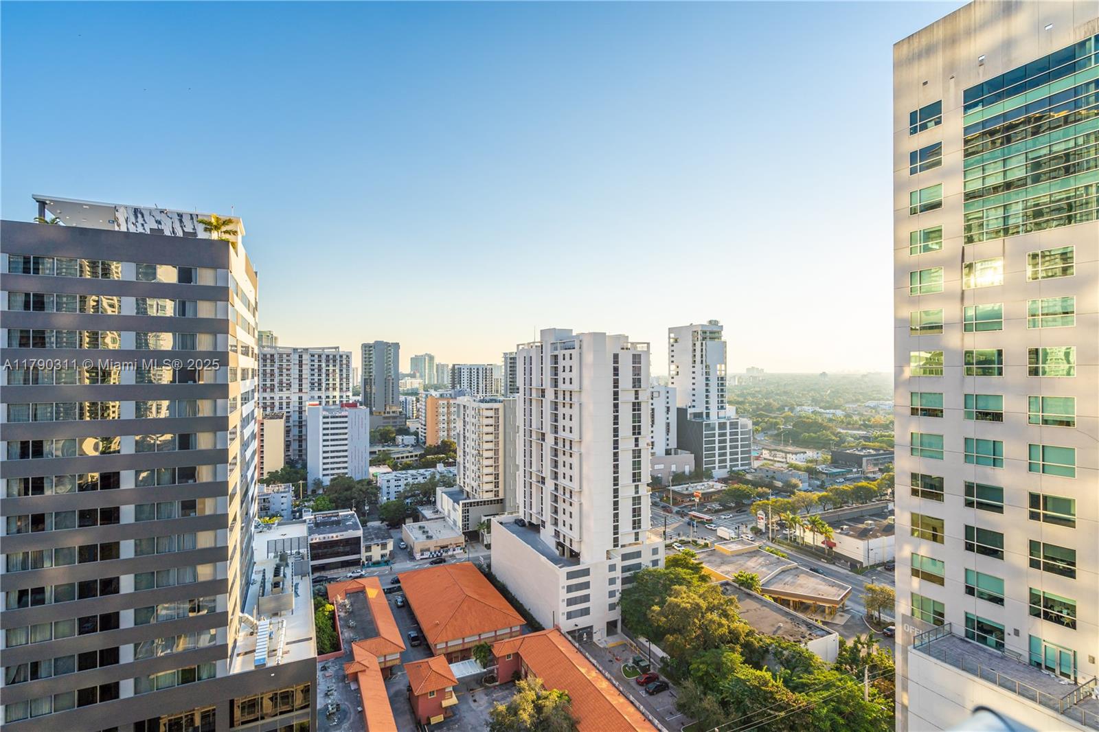 690 SW 1st Ct #2124, Miami FL 33130