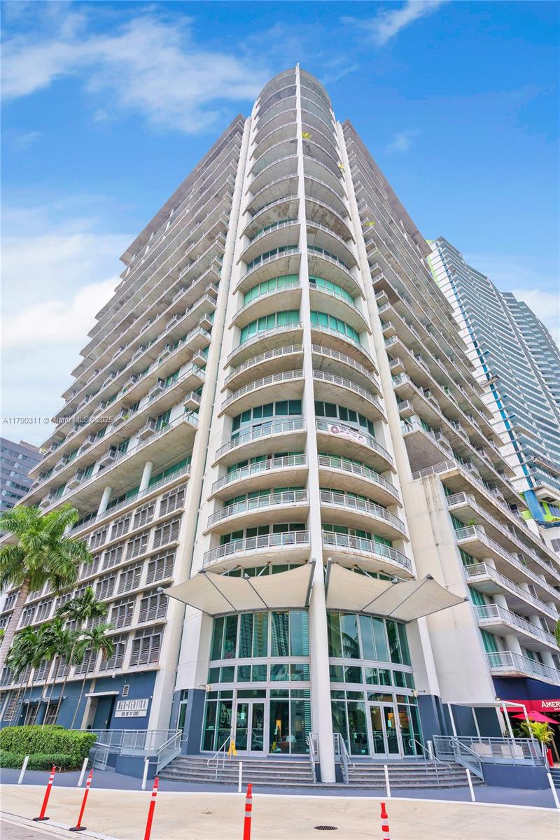 690 SW 1st Ct #2124, Miami FL 33130
