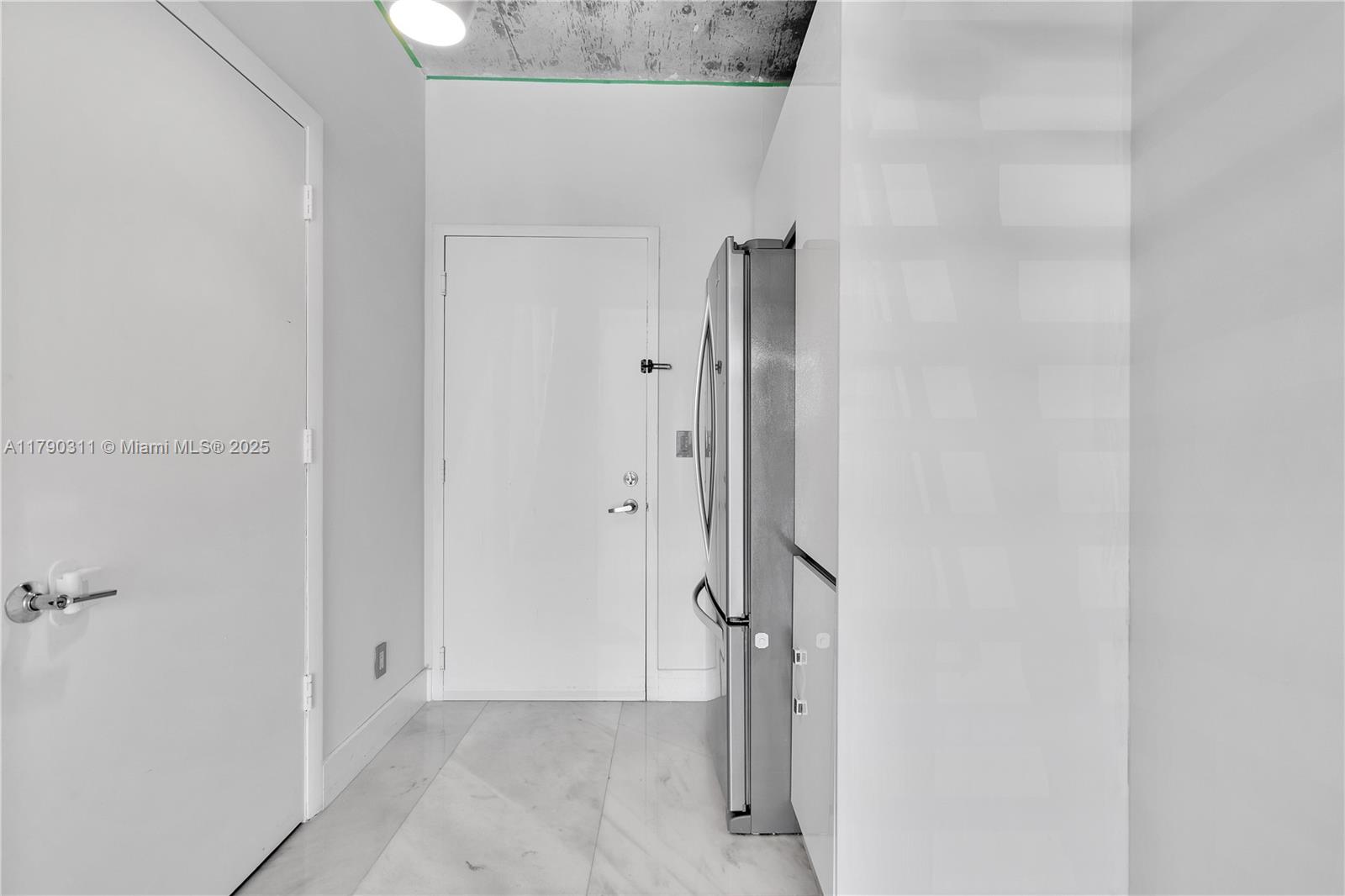 690 SW 1st Ct #2124, Miami FL 33130