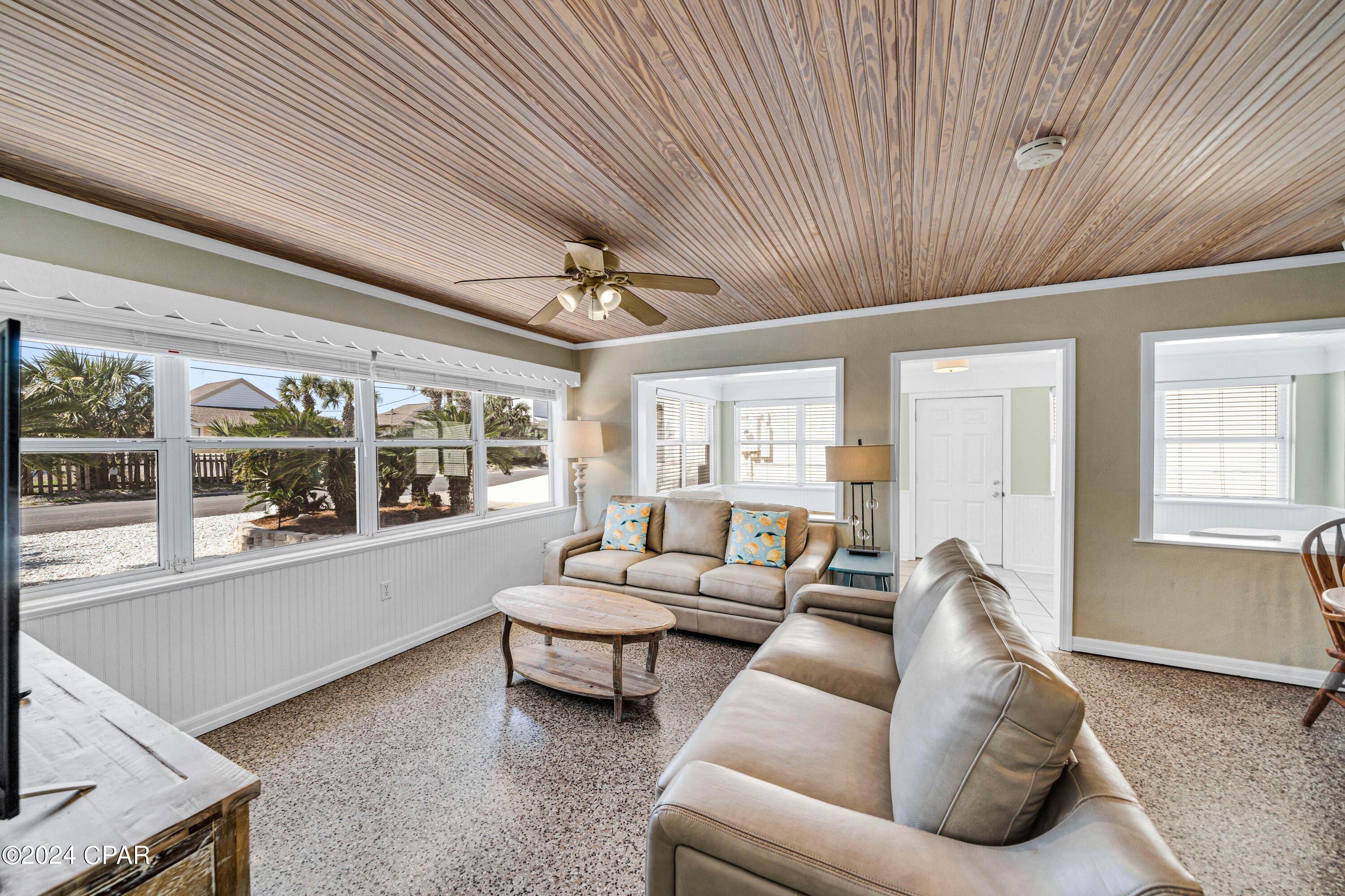 Image 17 For 6618 Gulf Drive