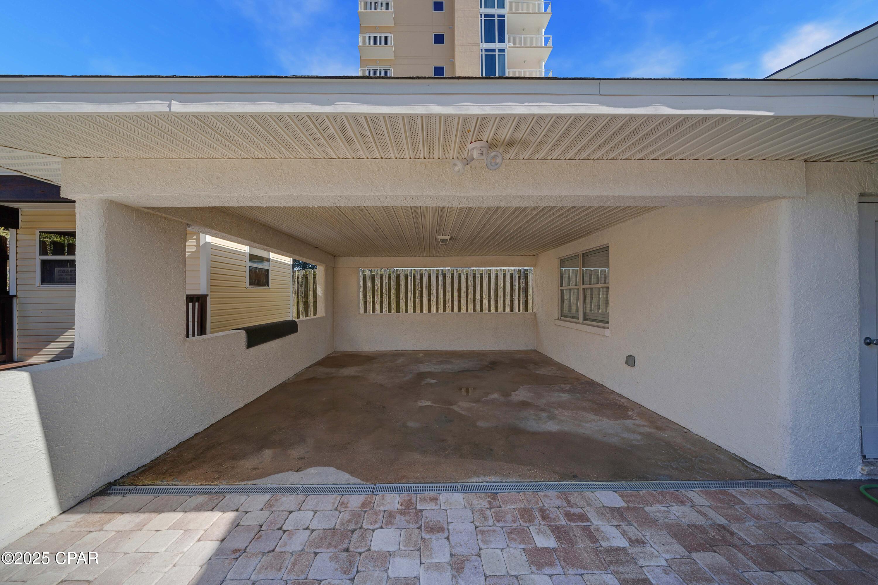 Image 32 For 6618 Gulf Drive