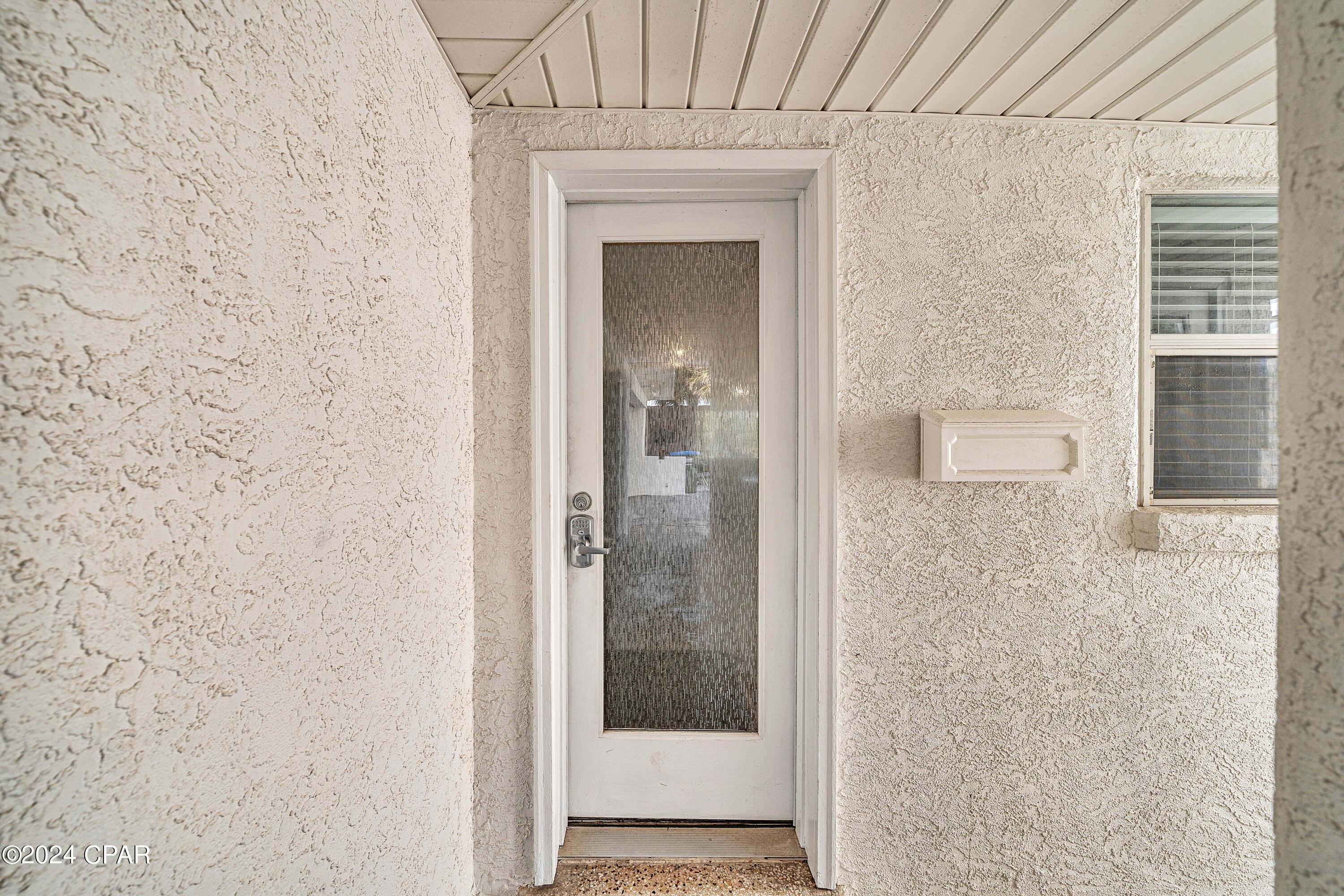 Image 4 For 6618 Gulf Drive