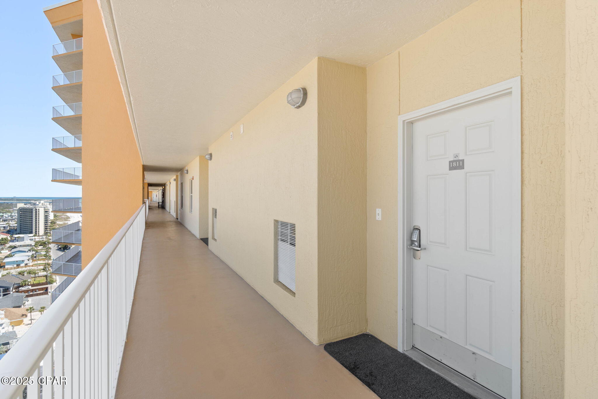 Image 4 For 5004 Thomas Drive 1811