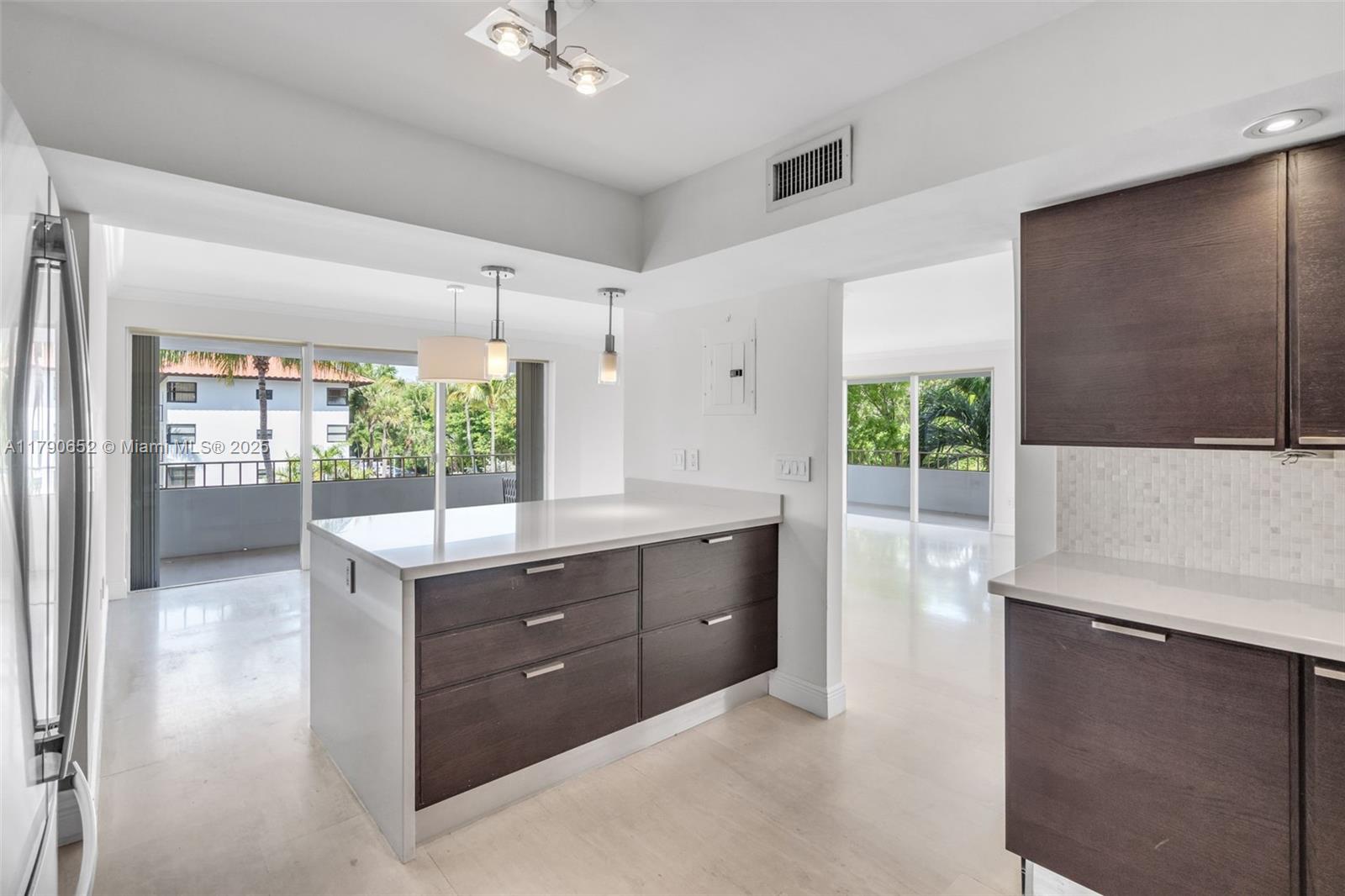 155 Ocean Lane Dr #300, Key Biscayne FL 33149