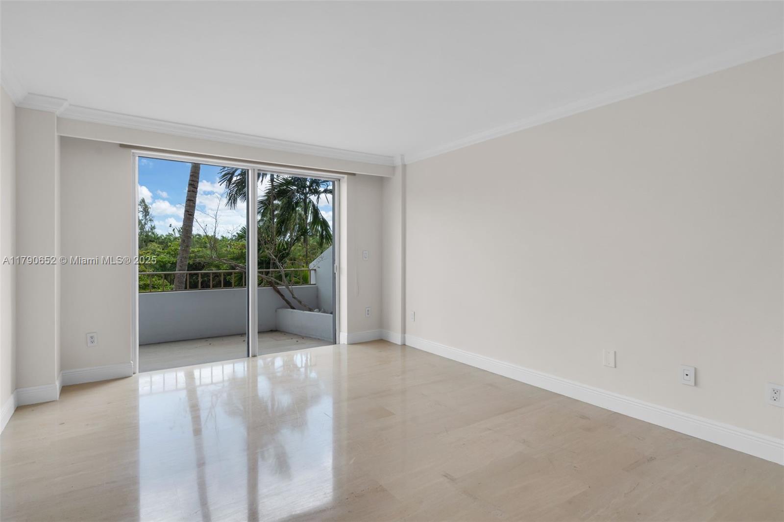 155 Ocean Lane Dr #300, Key Biscayne FL 33149