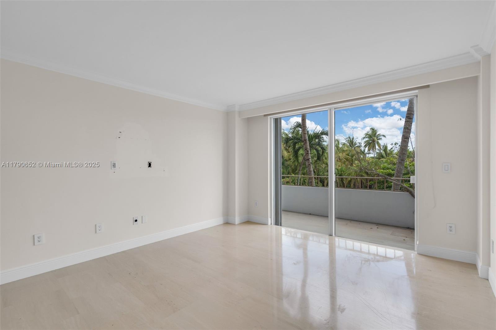 155 Ocean Lane Dr #300, Key Biscayne FL 33149
