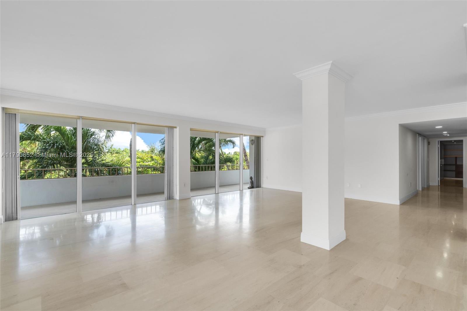 155 Ocean Lane Dr #300, Key Biscayne FL 33149