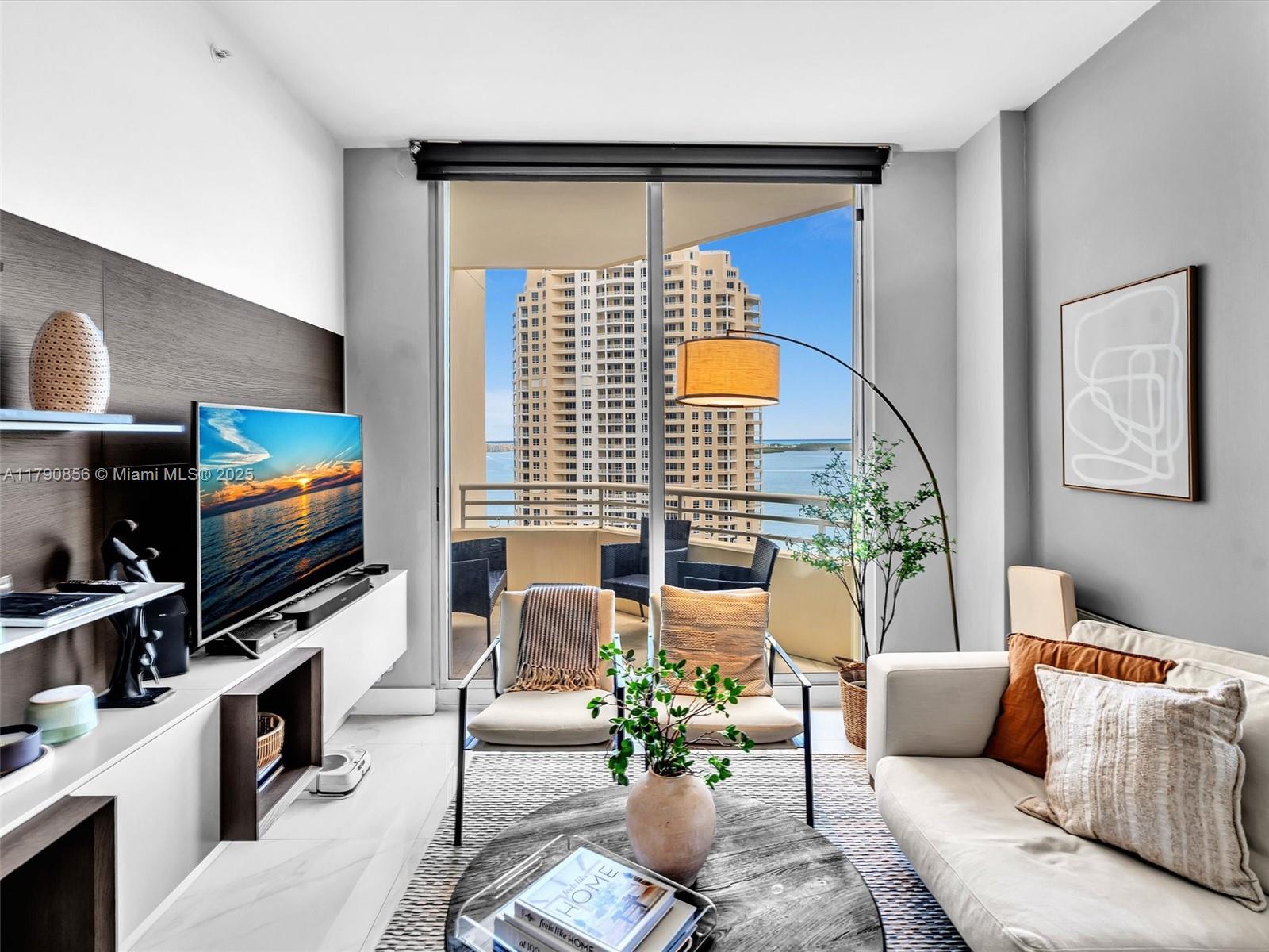 888 Brickell Key Dr #2709, Miami FL 33131
