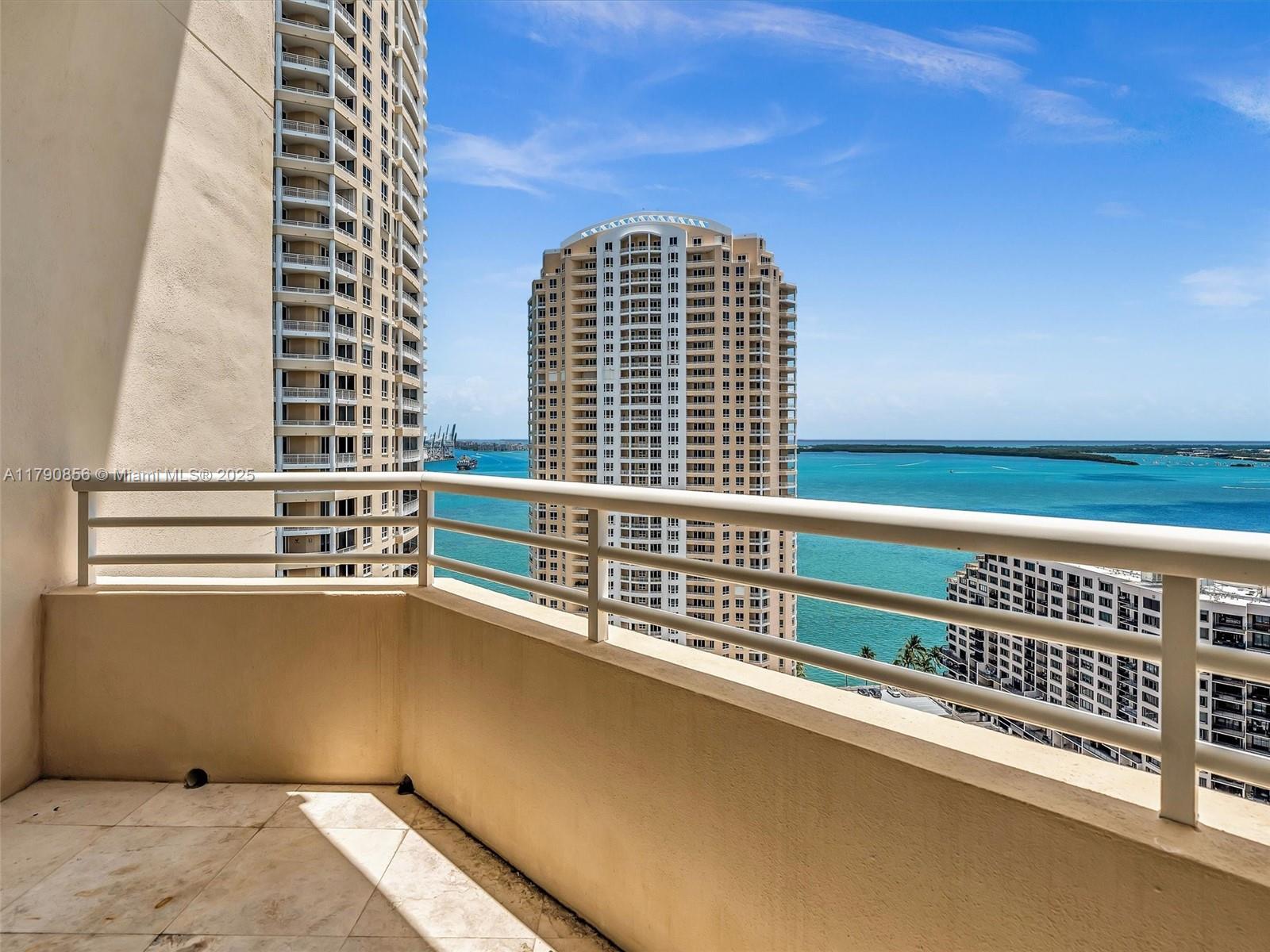 888 Brickell Key Dr #2709, Miami FL 33131
