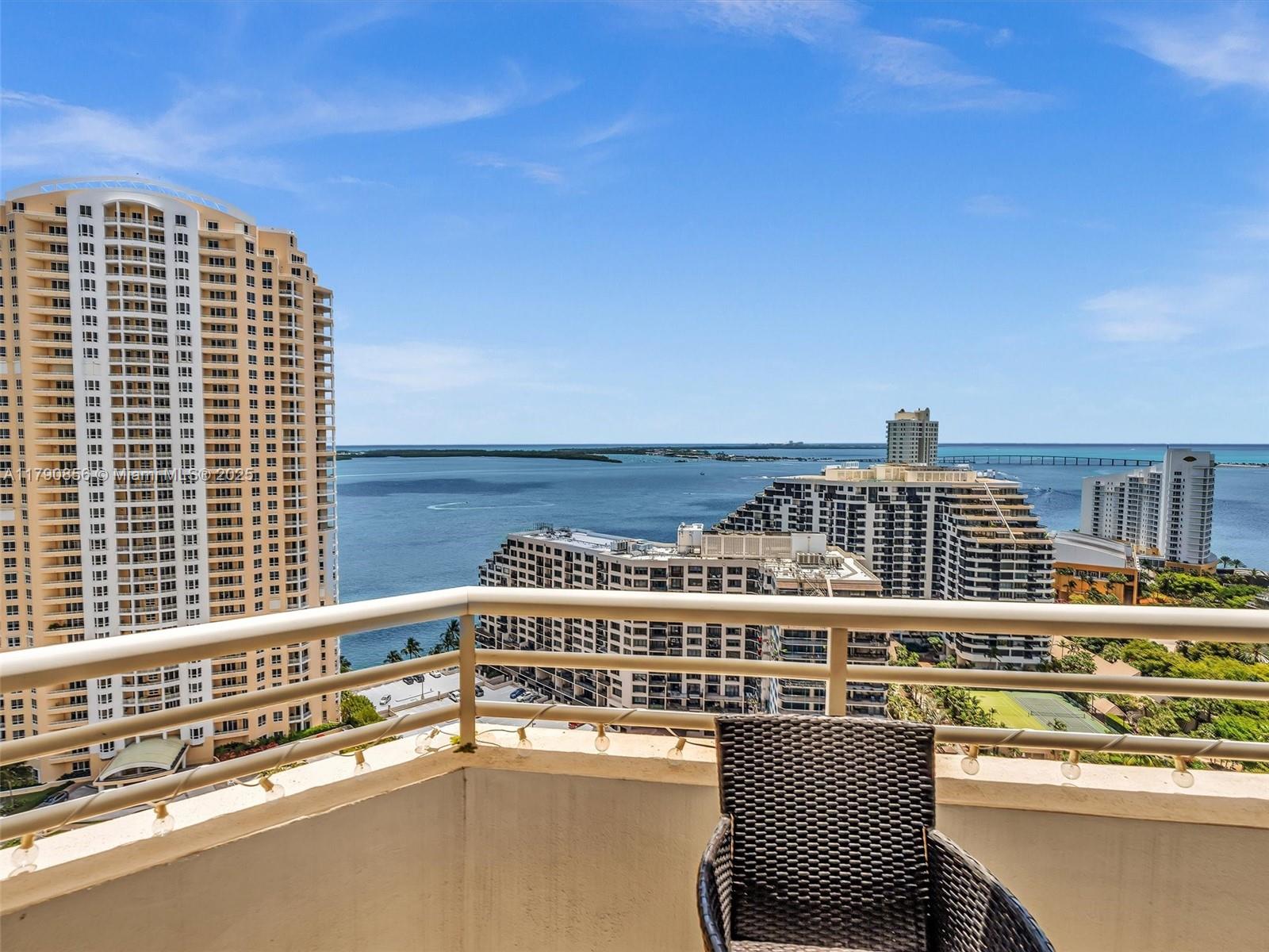 888 Brickell Key Dr #2709, Miami FL 33131