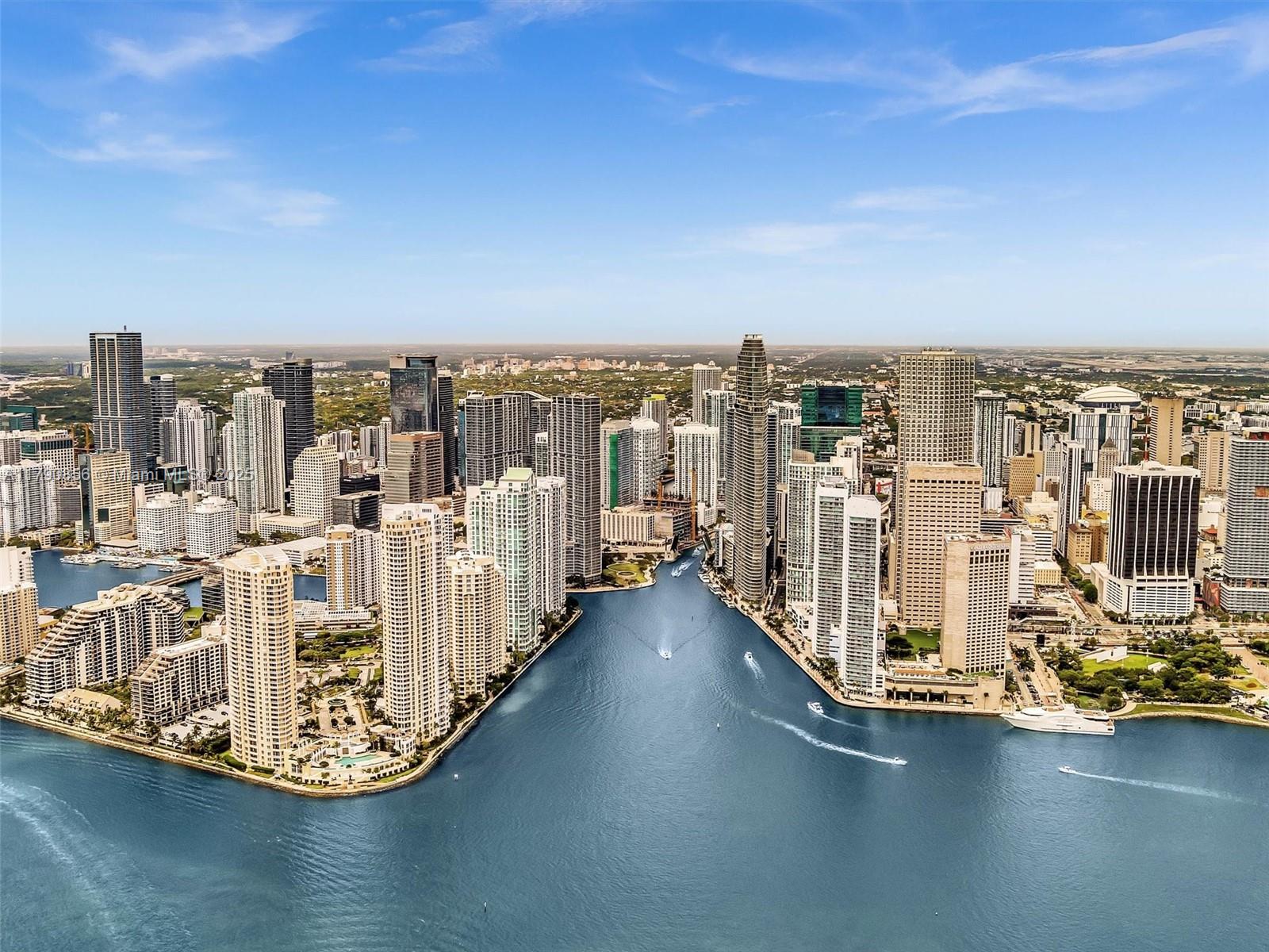 888 Brickell Key Dr #2709, Miami FL 33131