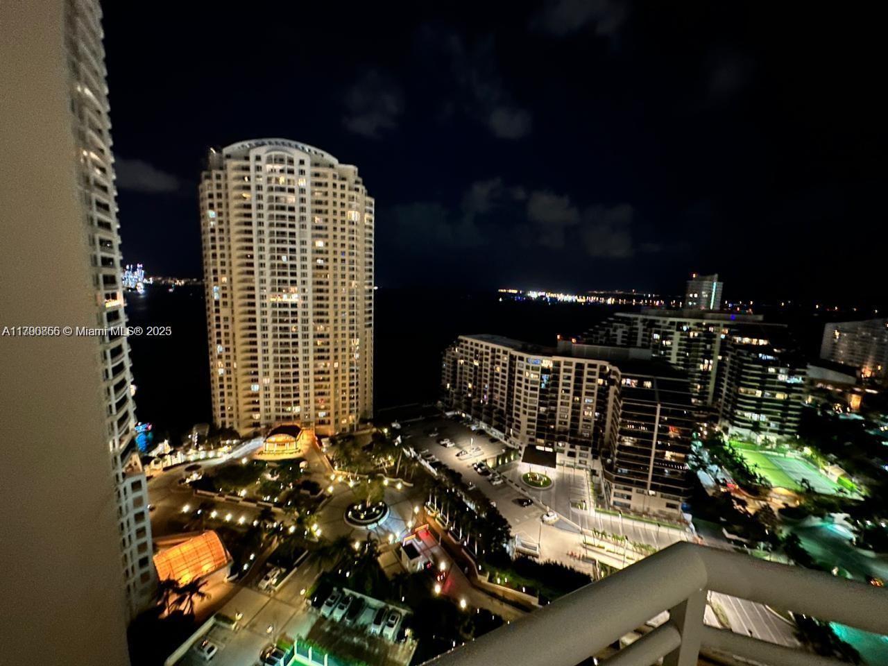 888 Brickell Key Dr #2709, Miami FL 33131
