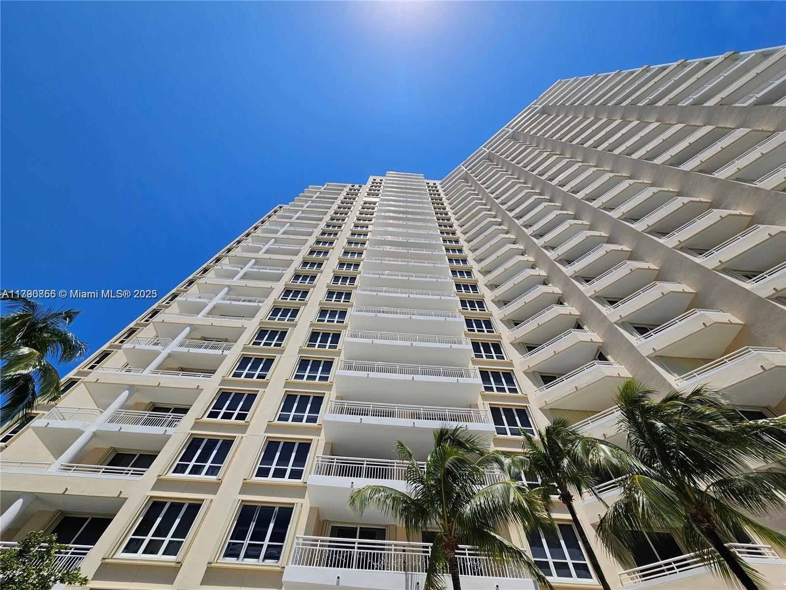 888 Brickell Key Dr #2709, Miami FL 33131