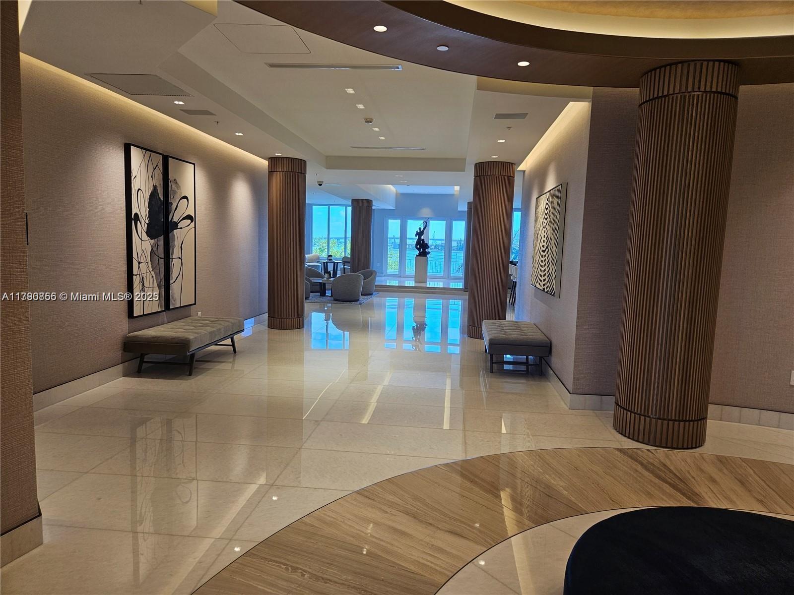888 Brickell Key Dr #2709, Miami FL 33131