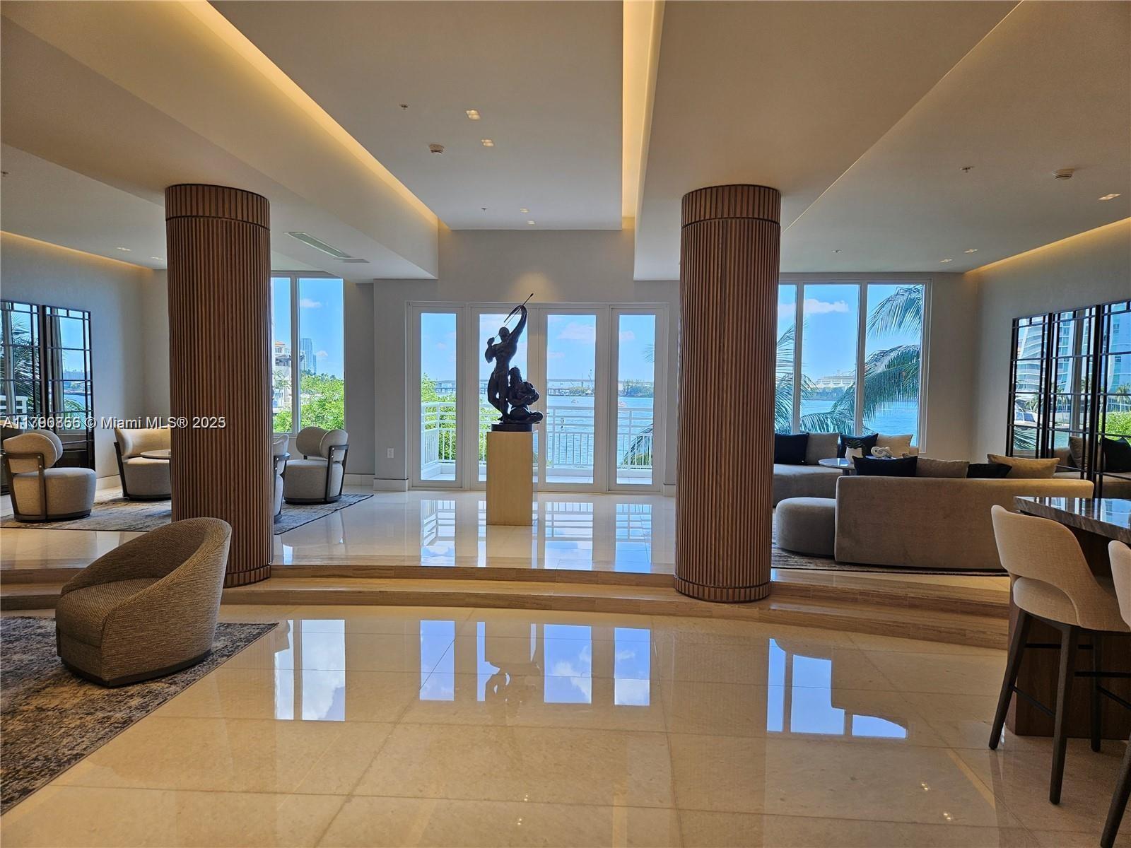 888 Brickell Key Dr #2709, Miami FL 33131
