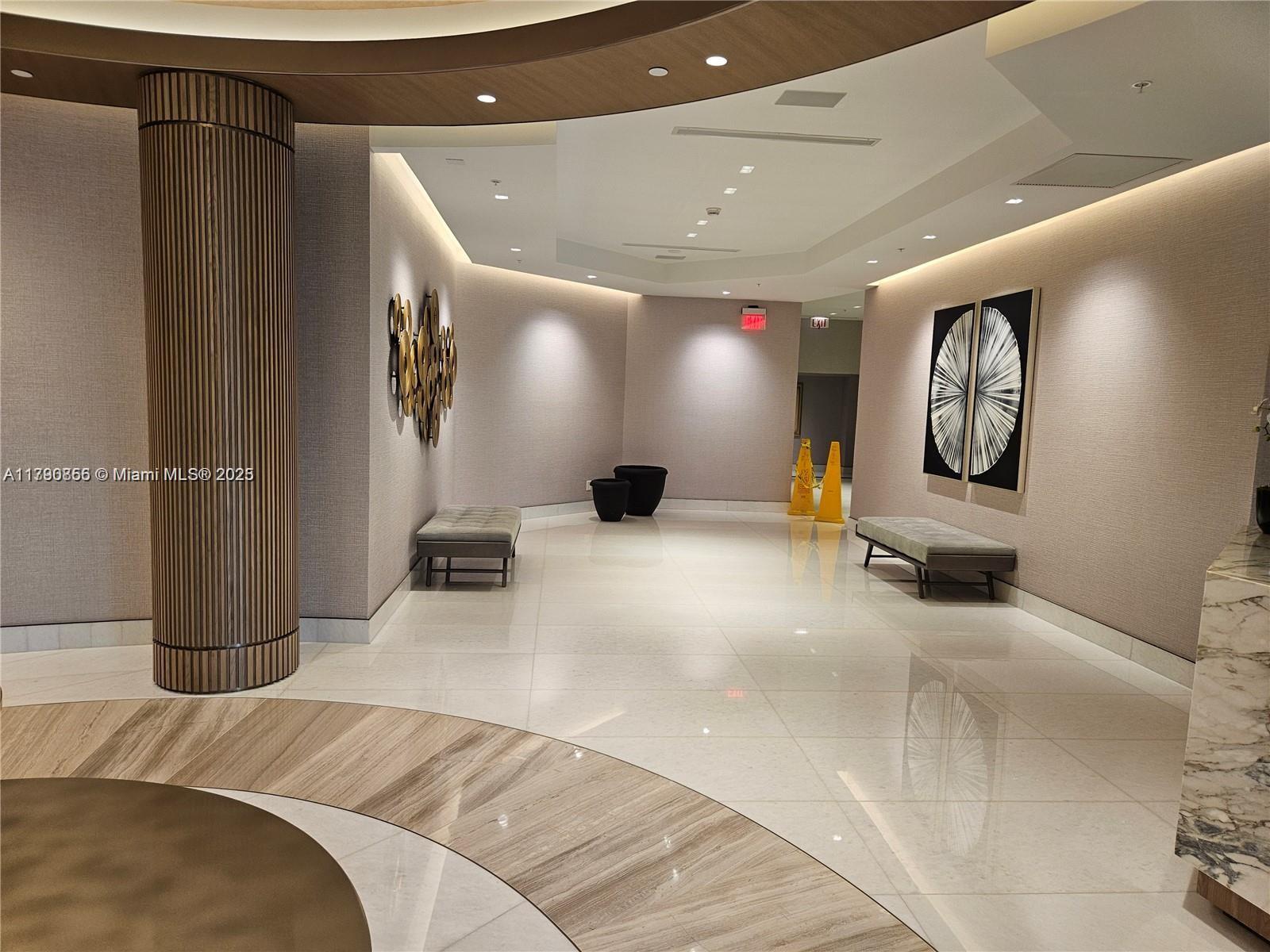 888 Brickell Key Dr #2709, Miami FL 33131