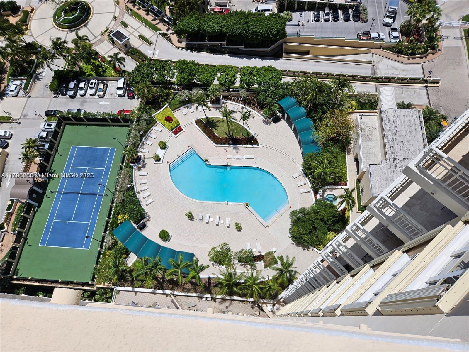 888 Brickell Key Dr #2709, Miami FL 33131