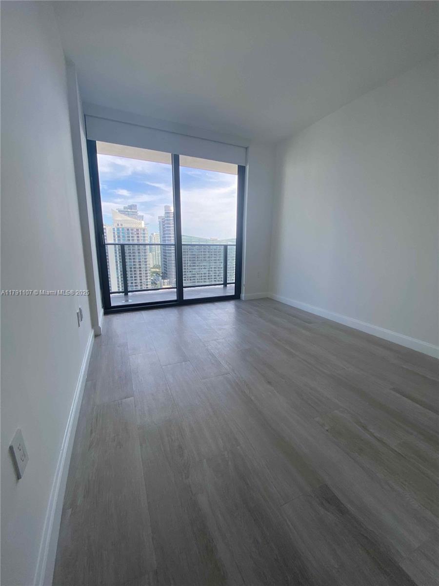 45 SW 9th St #3703, Miami FL 33130