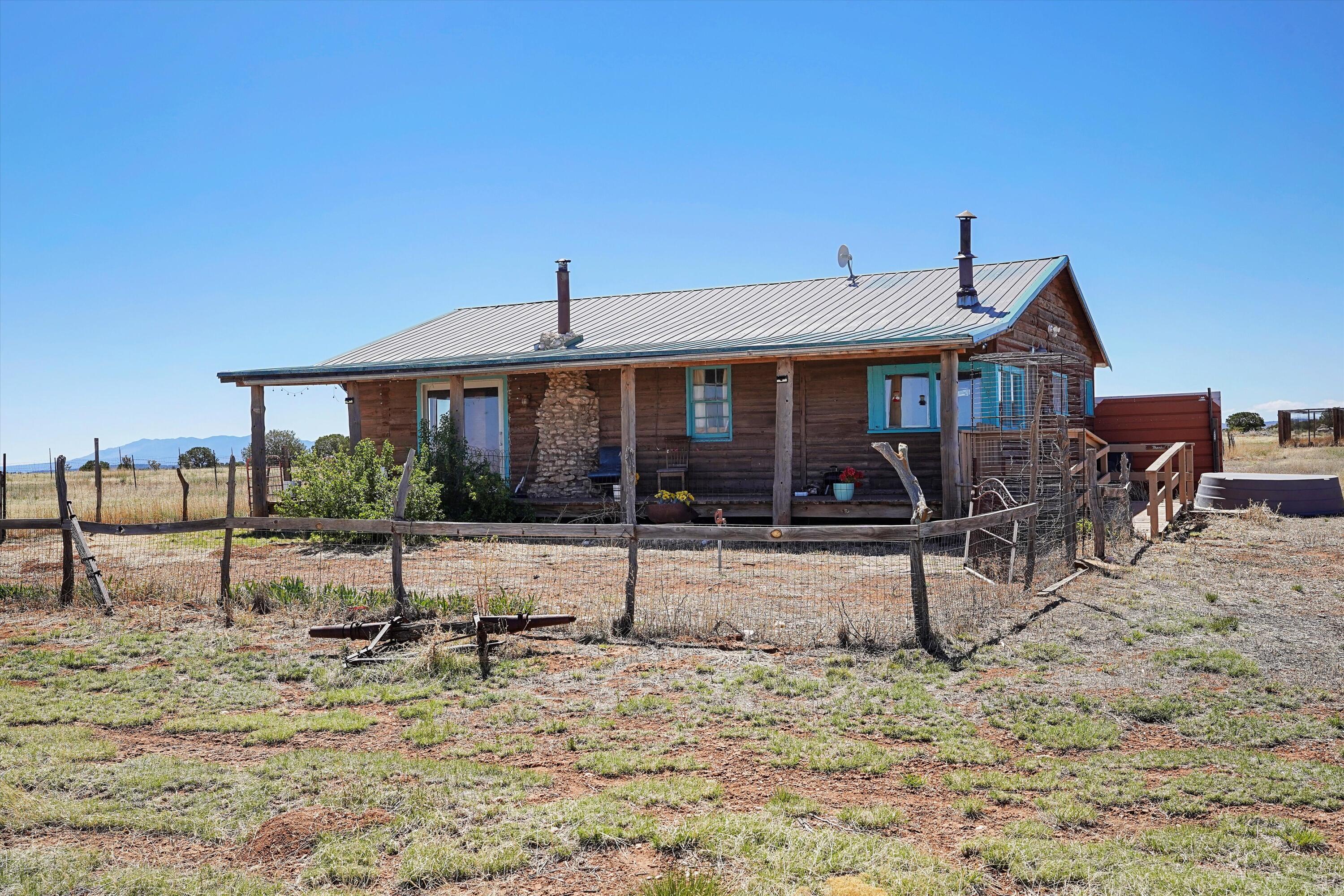 Homes for sale in Mcintosh, NM | 550 Peacock Rd, Mcintosh, NM 87032 | MLS# 1082814