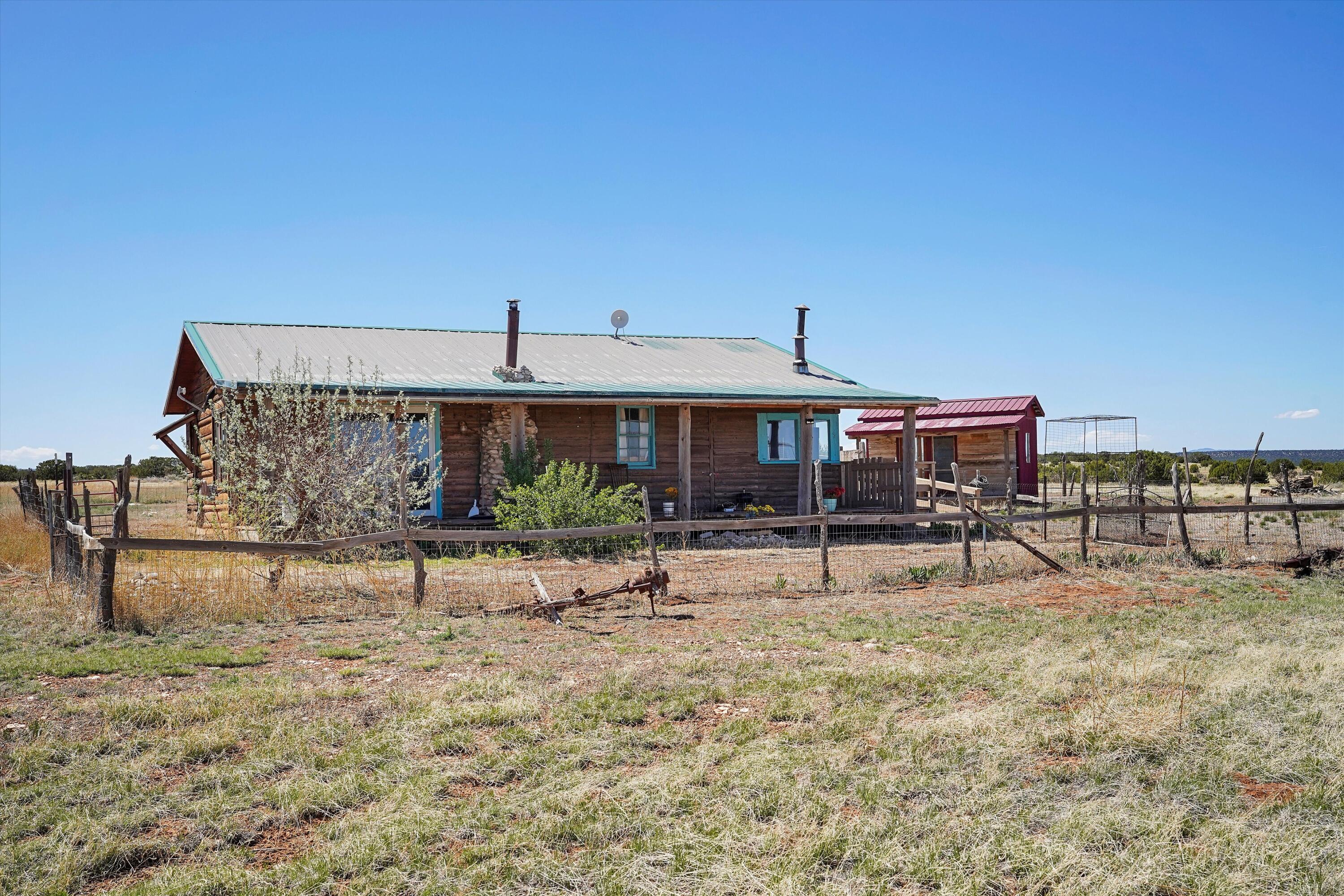 Homes for sale in Mcintosh, NM | 550 Peacock Rd, Mcintosh, NM 87032 | MLS# 1082814