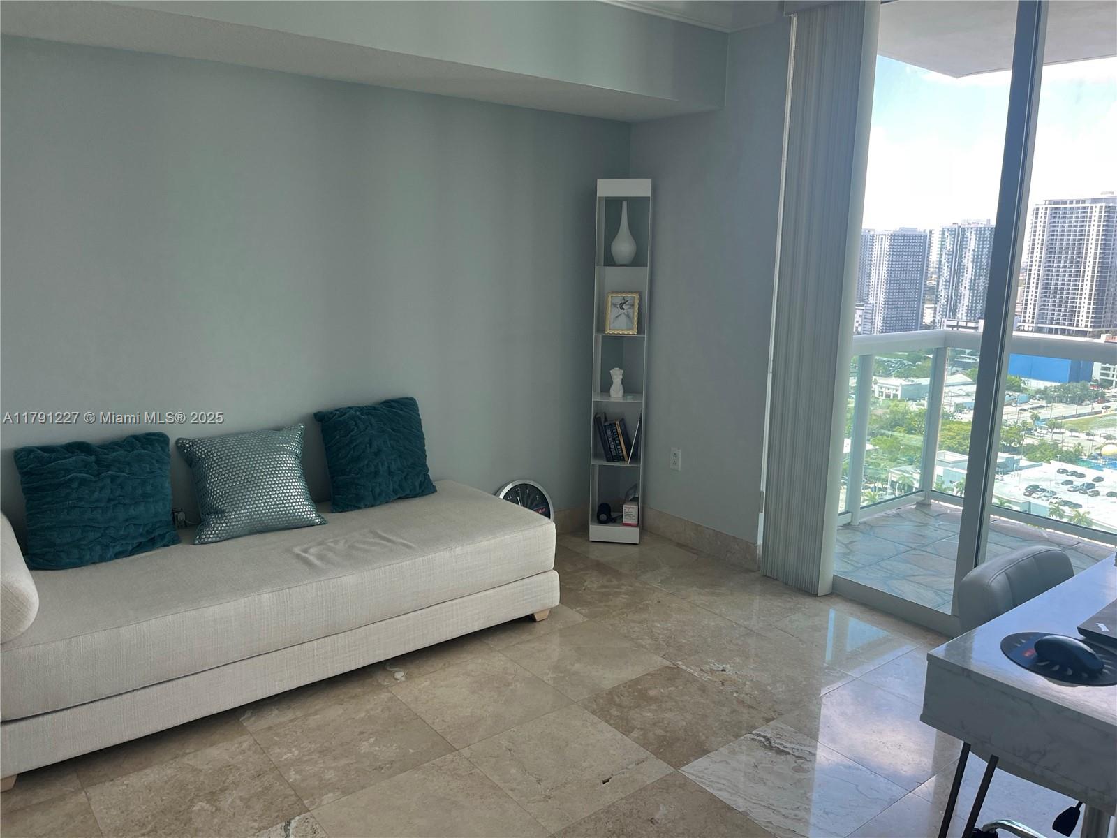 1800 N Bayshore Dr #3010, Miami FL 33132