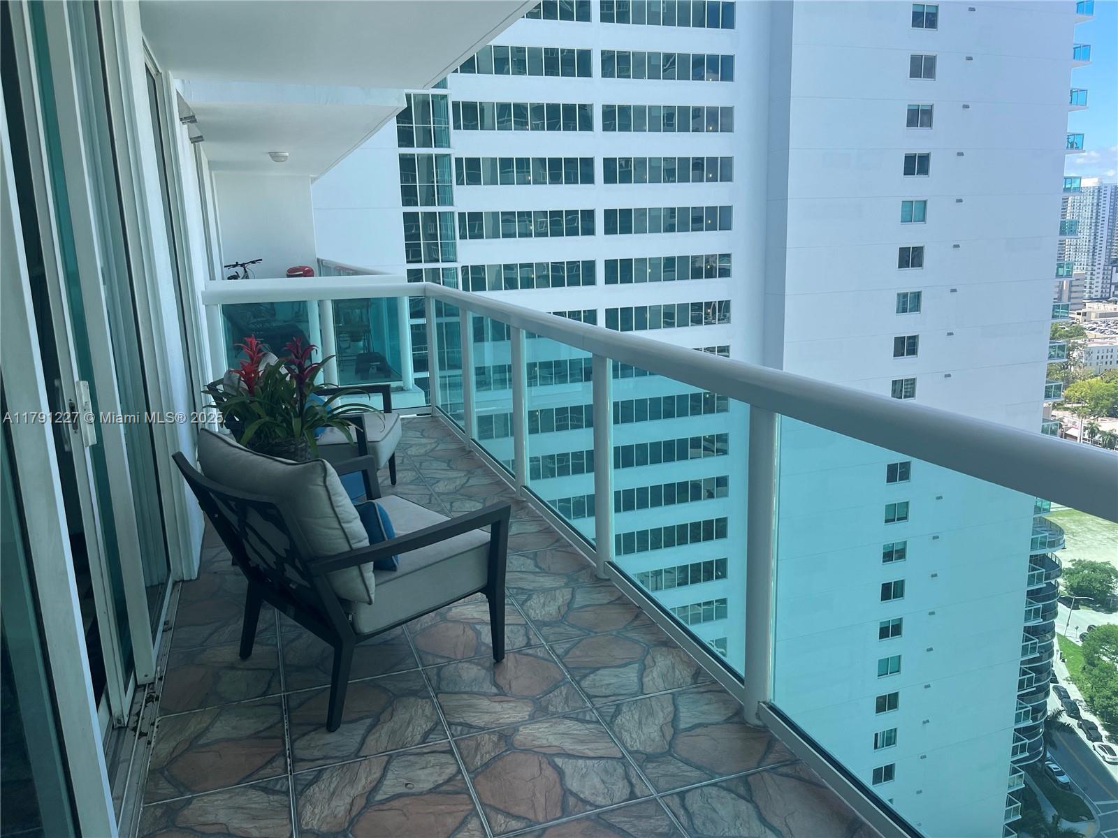 1800 N Bayshore Dr #3010, Miami FL 33132