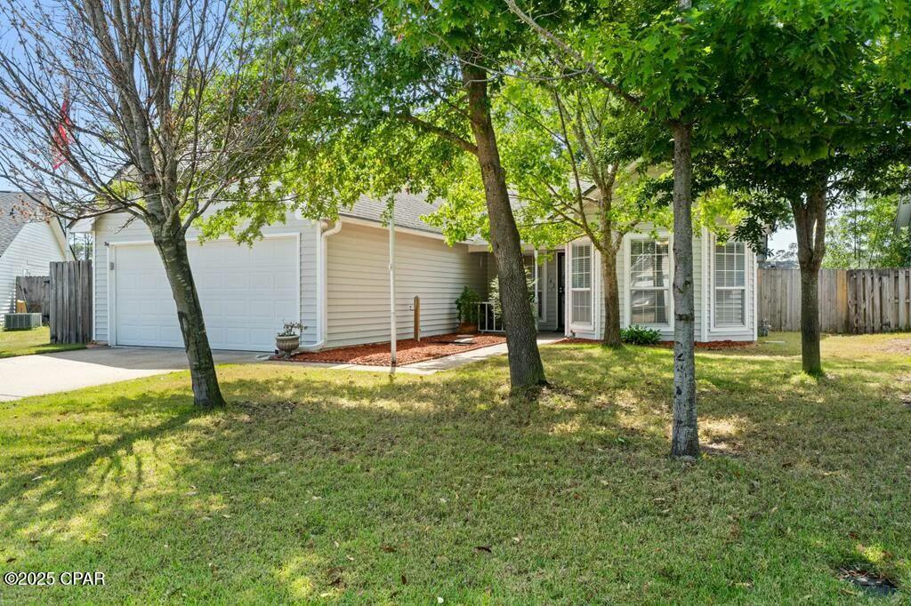 Details for 142 Heritage Cir, Panama City Beach, FL 32407