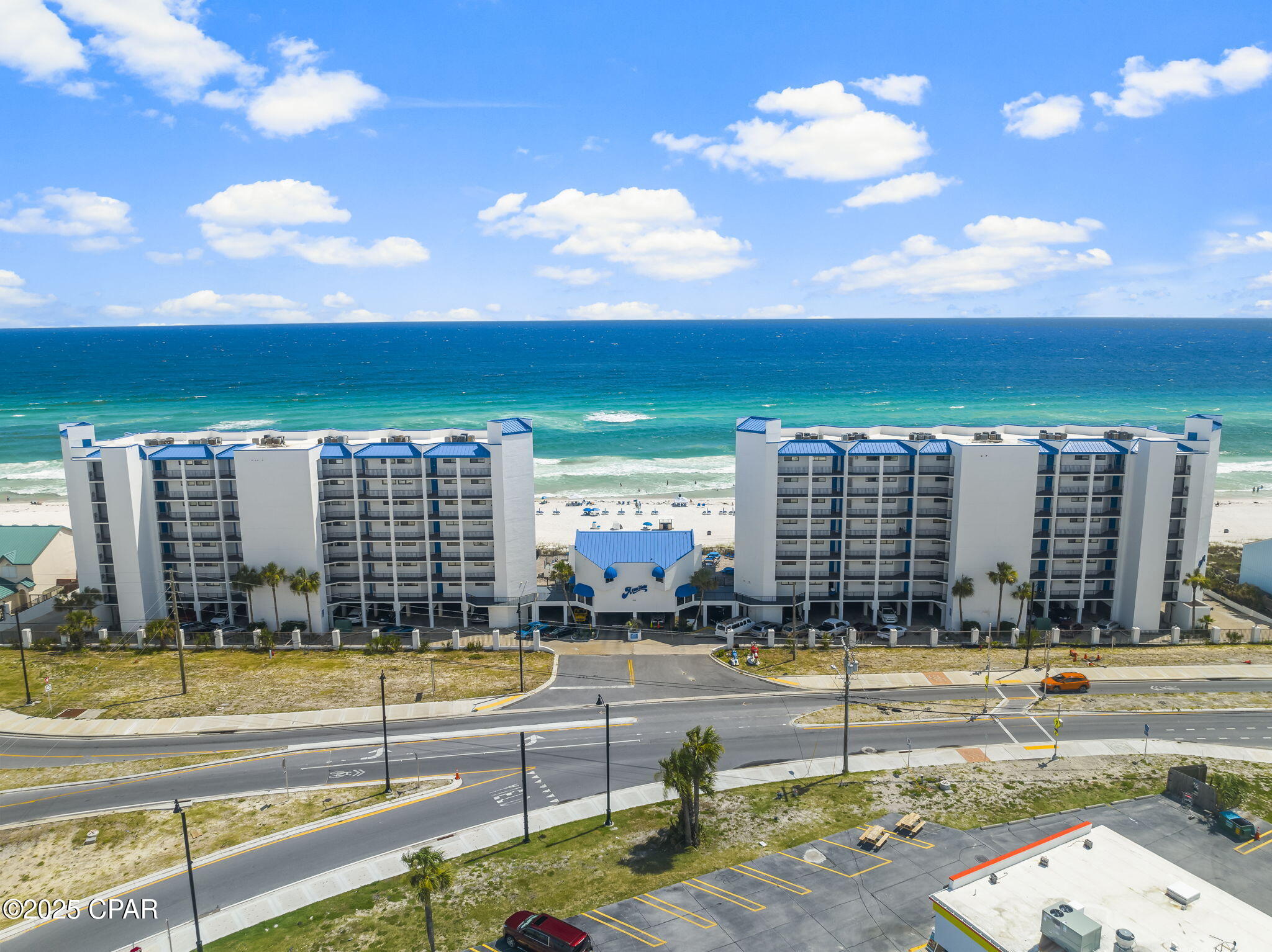 Image 33 For 17155 Front Beach Road W604