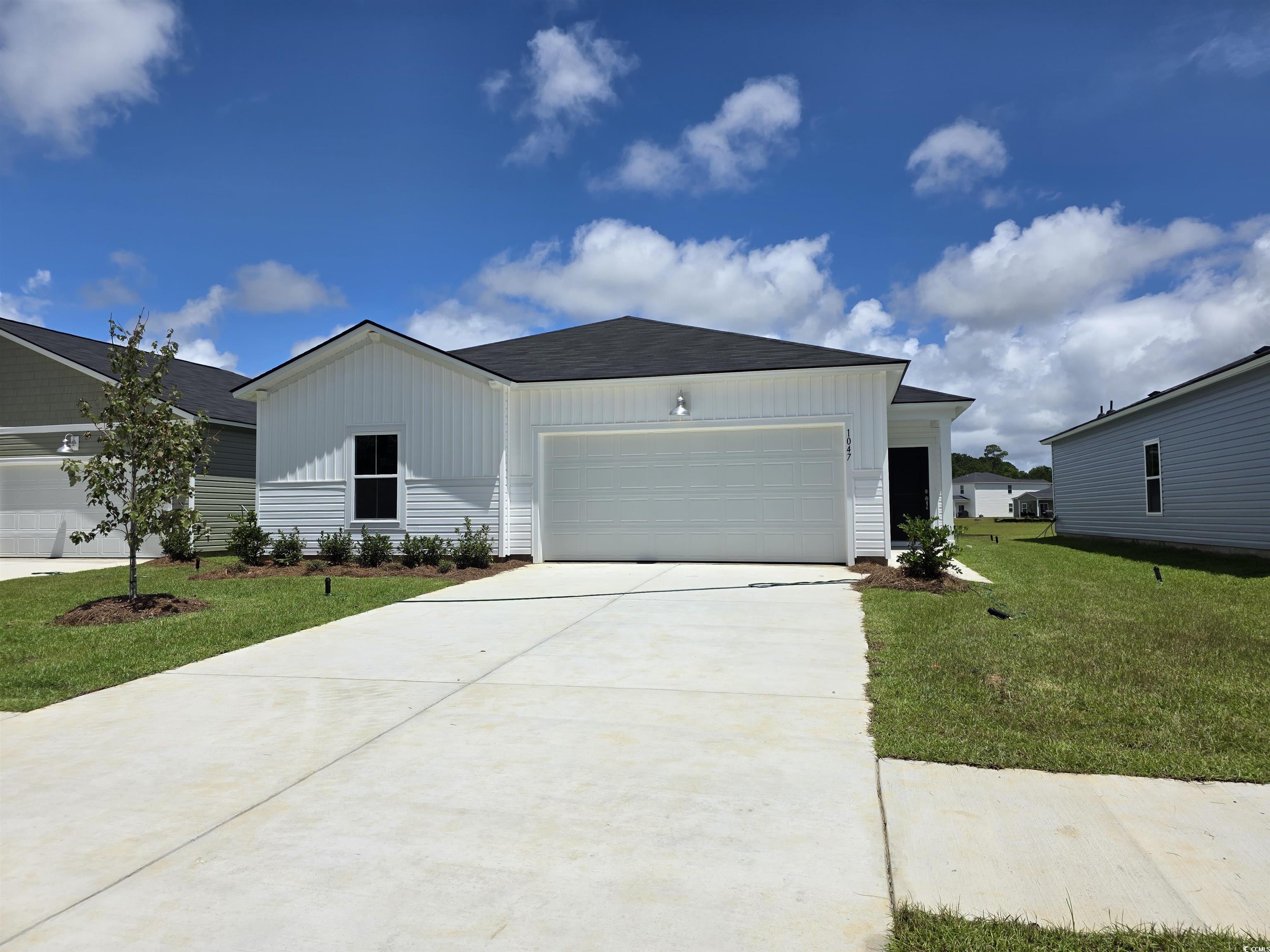 1047 Sentinel Ct. Little River, SC 29566