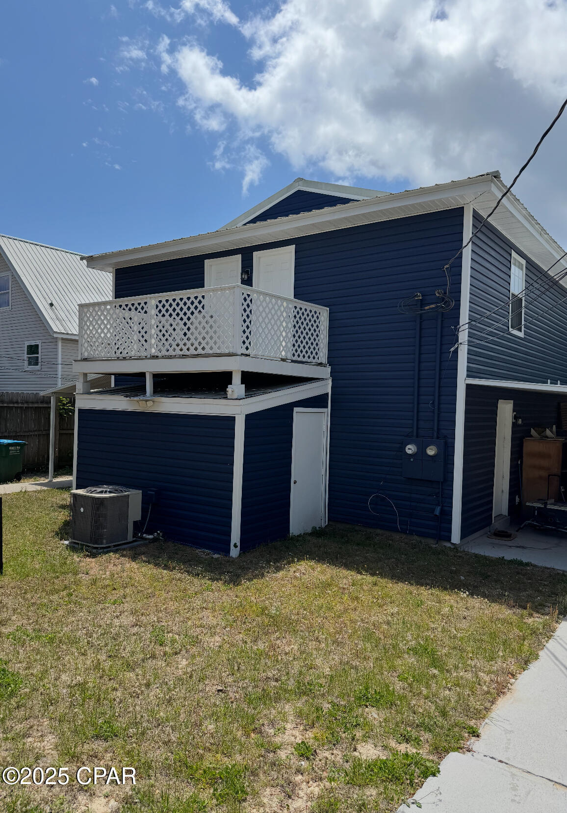 Image 3 For 211 Circle Drive
