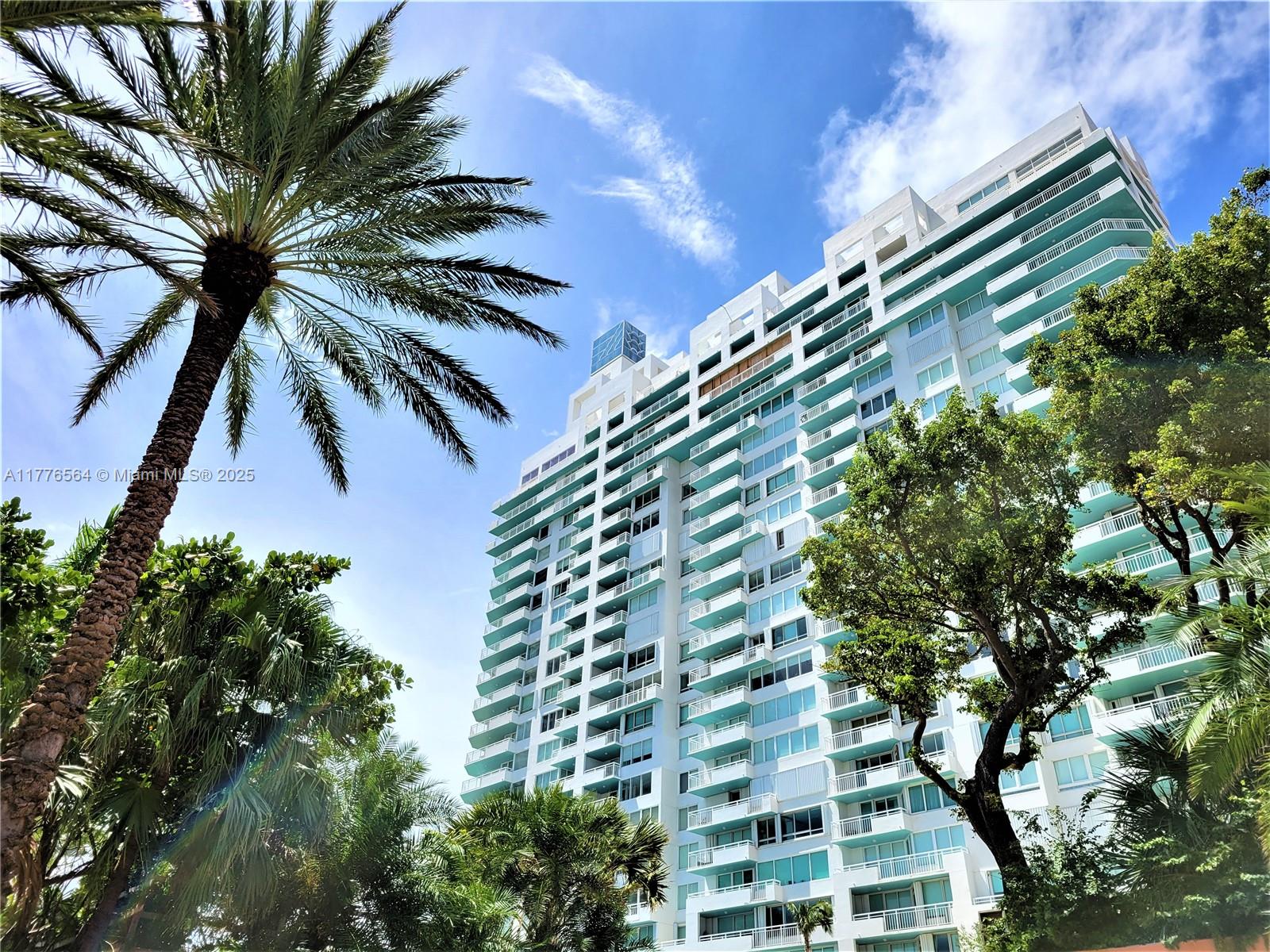 400 S Pointe Dr #702, Miami Beach FL 33139